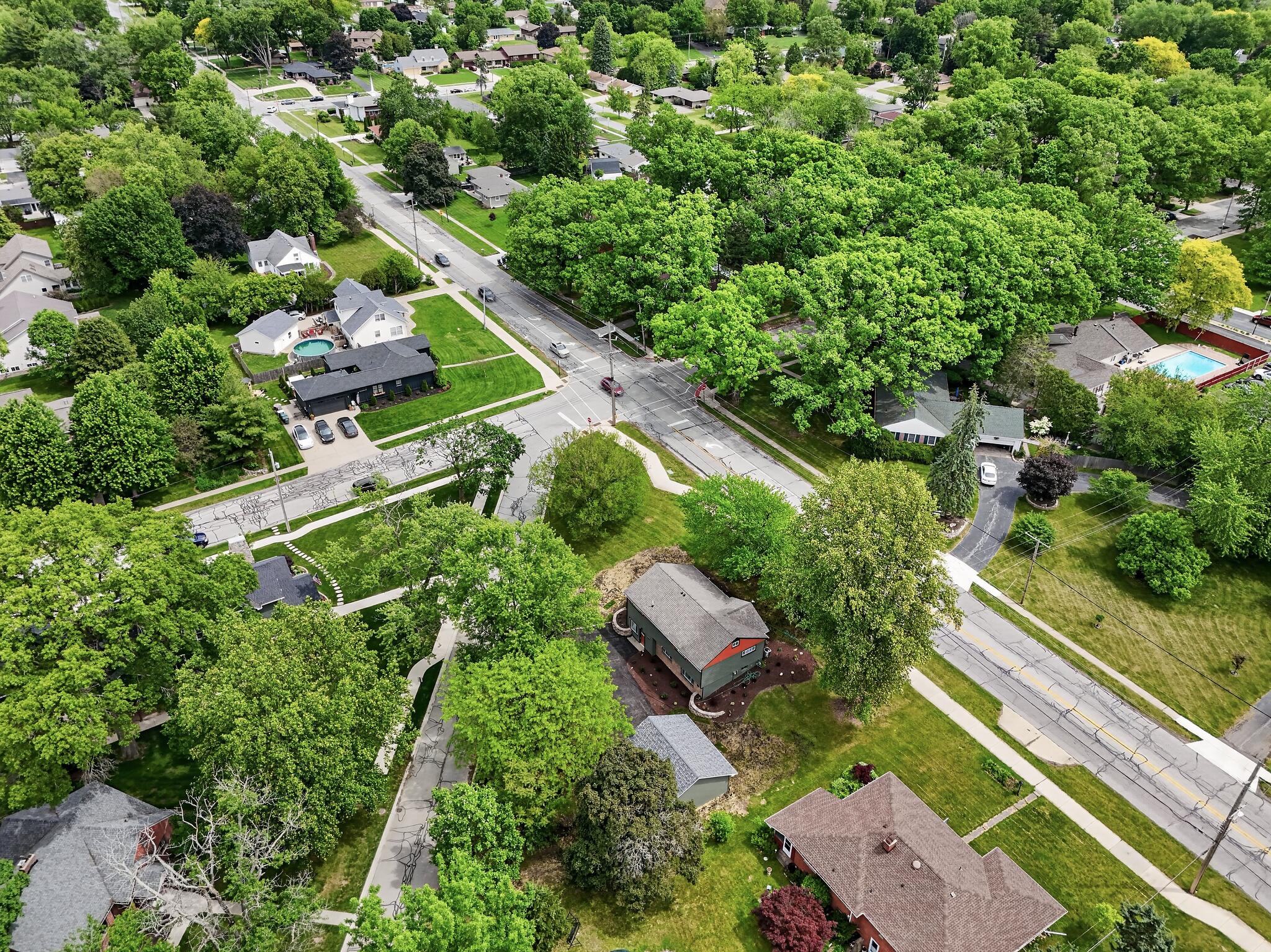 1404 Forest Park Avenue, Valparaiso, IN 46385; Image #13