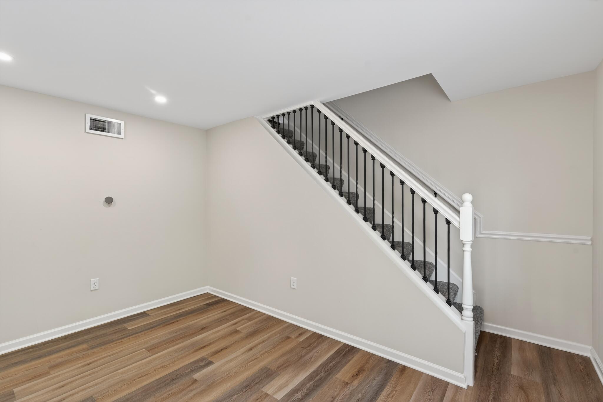 1404 Forest Park Avenue, Valparaiso, IN 46385; Image #29
