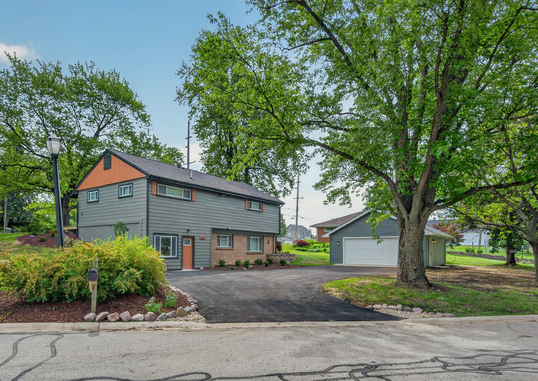 1404 Forest Park Avenue, Valparaiso, IN 46385; Image #3