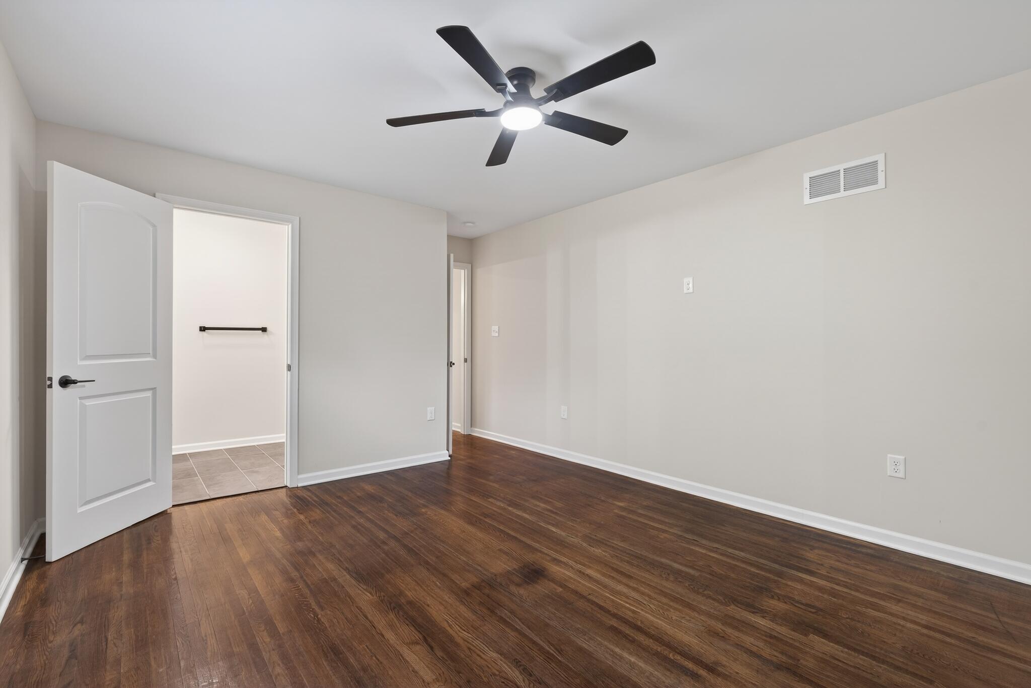 1404 Forest Park Avenue, Valparaiso, IN 46385; Image #36