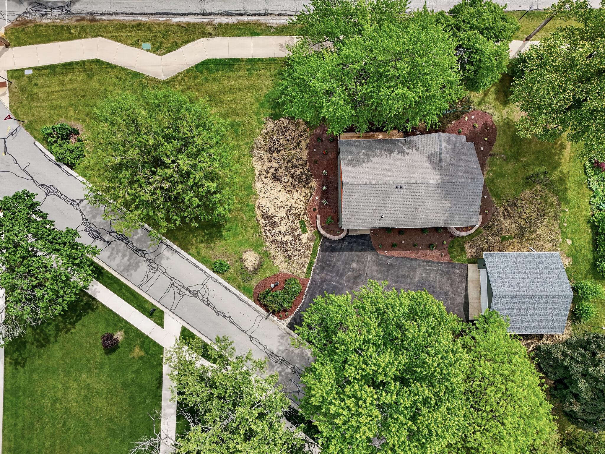 1404 Forest Park Avenue, Valparaiso, IN 46385; Image #9