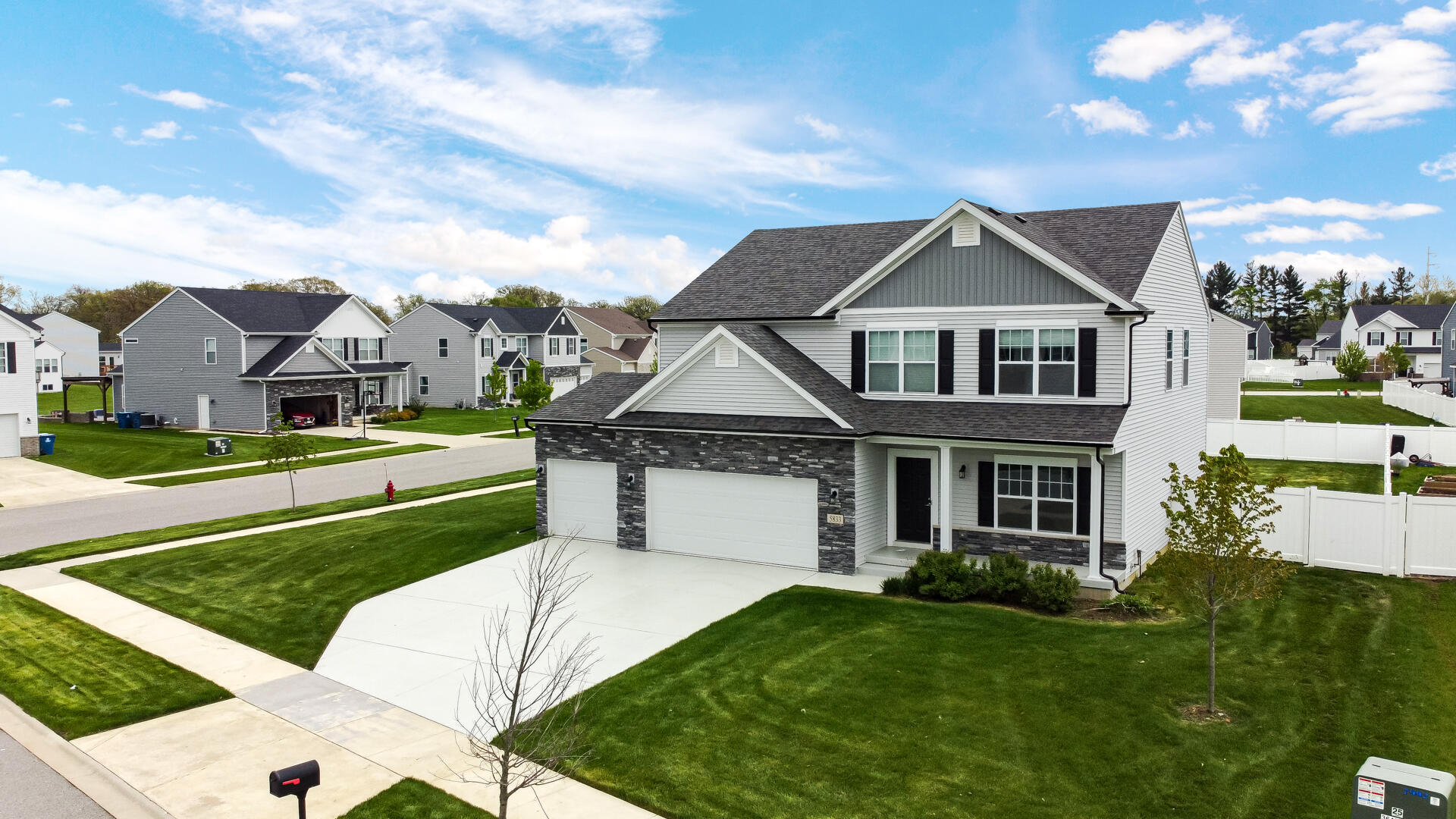 5833 Lancaster Street, Crown Point, IN 46307; Image #4
