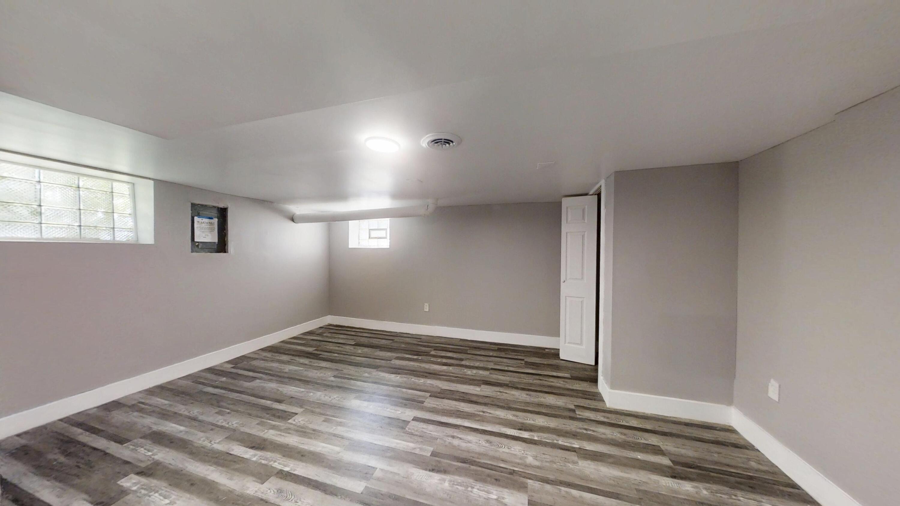 323 Garfield Street, Gary, IN 46404; Image #43