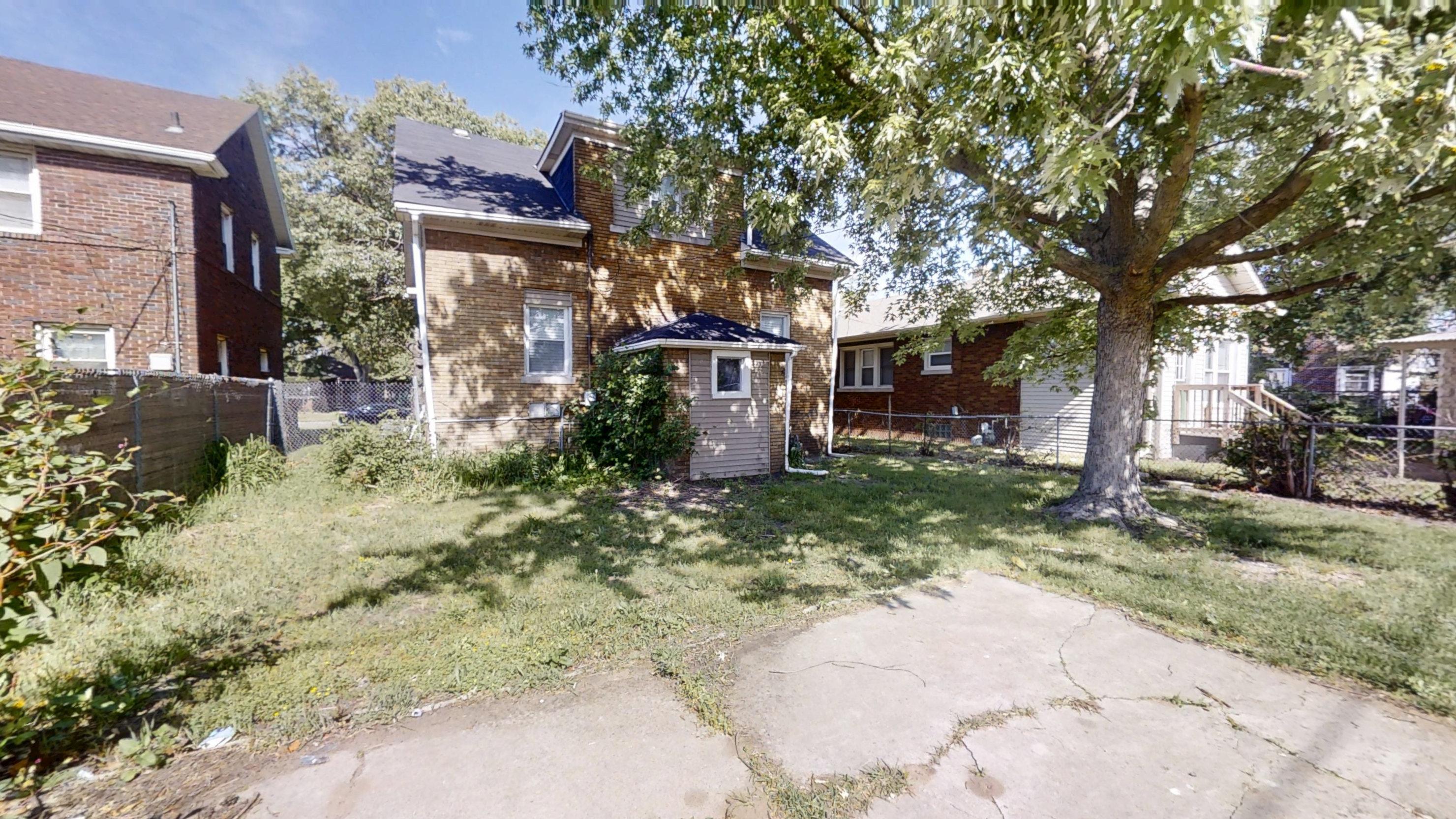 323 Garfield Street, Gary, IN 46404; Image #47