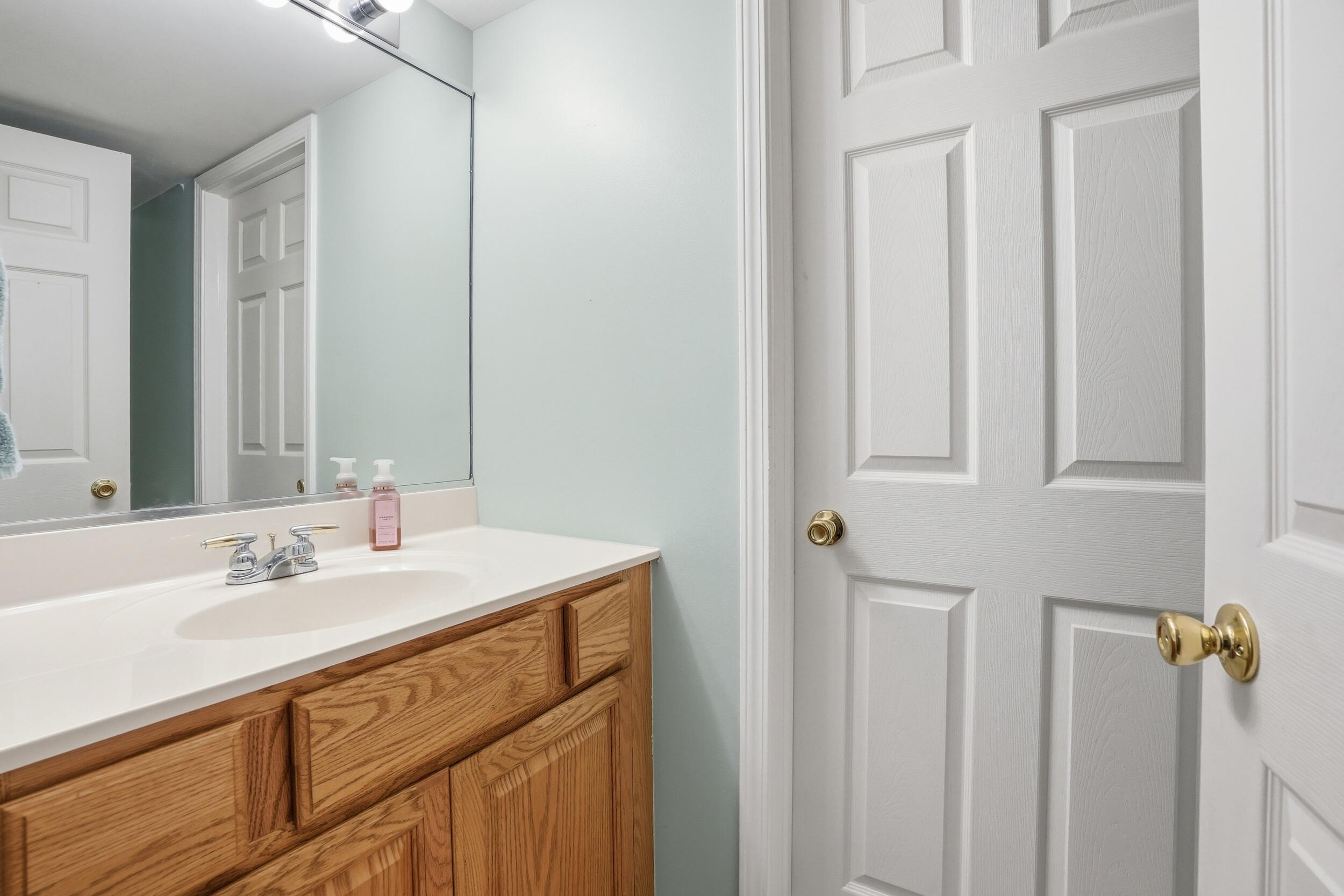 2184 Timberidge Lane, Highland, IN 46322; Image #9