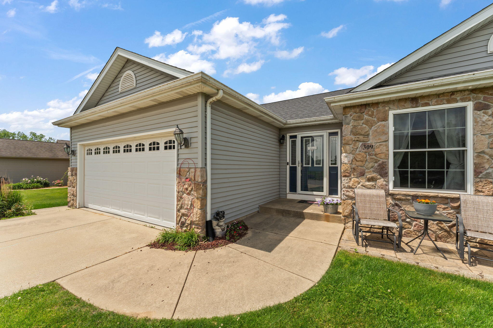 309 Pepper Creek Drive, Valparaiso, IN 46385; Image #2