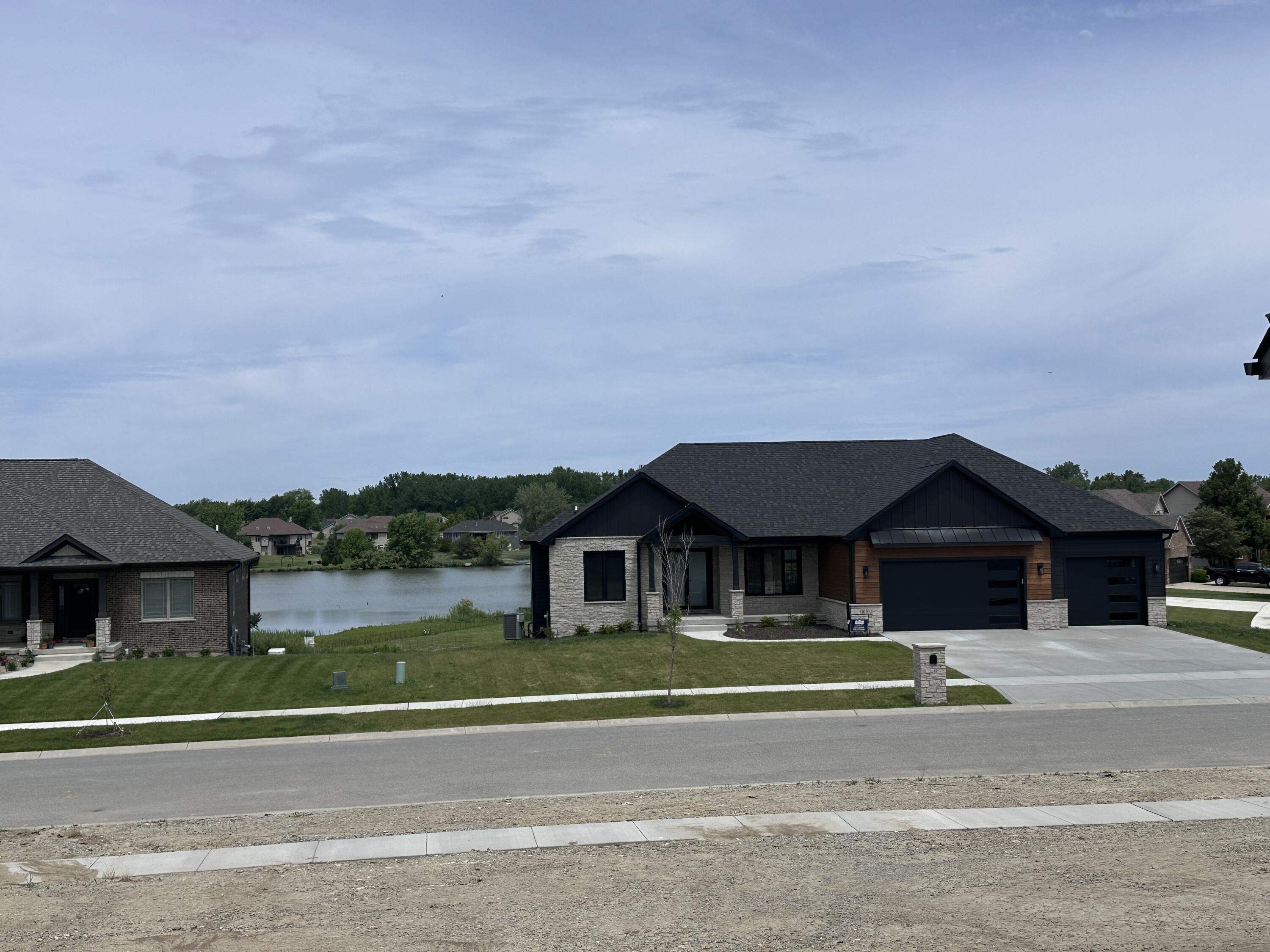 10148 Spring Lake Road, St. John, IN 46373; Image #5