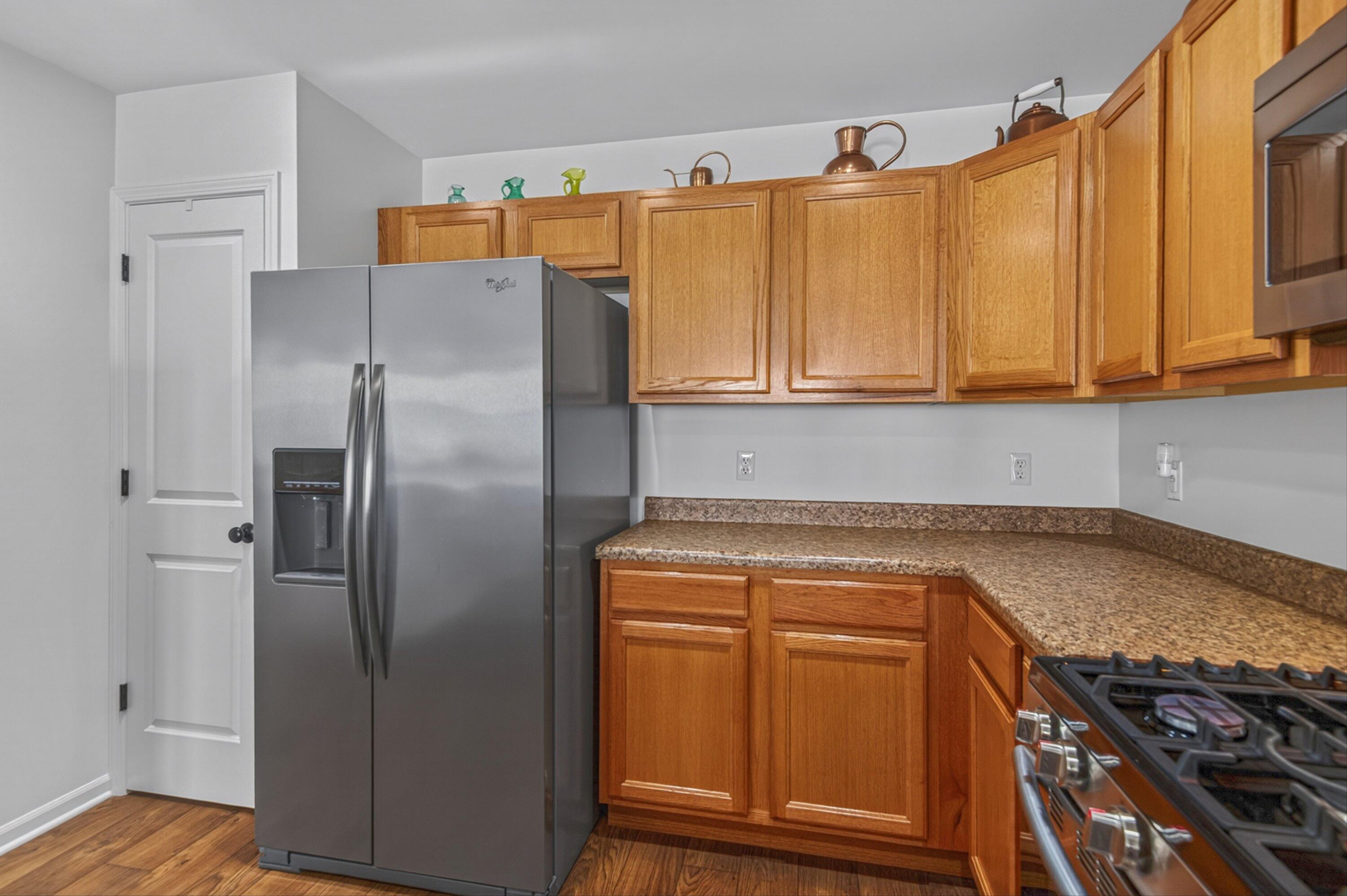 6888 Meadow View Lane, Merrillville, IN 46410; Image #10