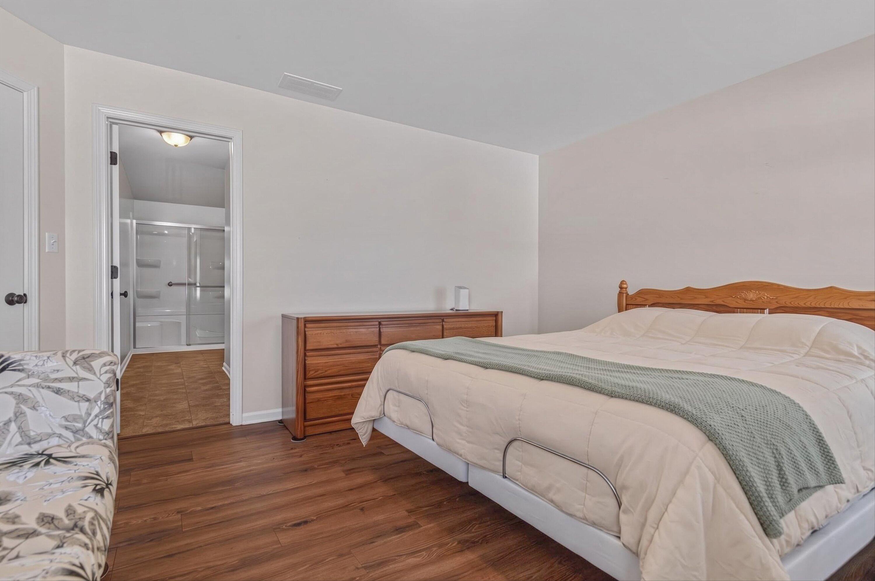 6888 Meadow View Lane, Merrillville, IN 46410; Image #14