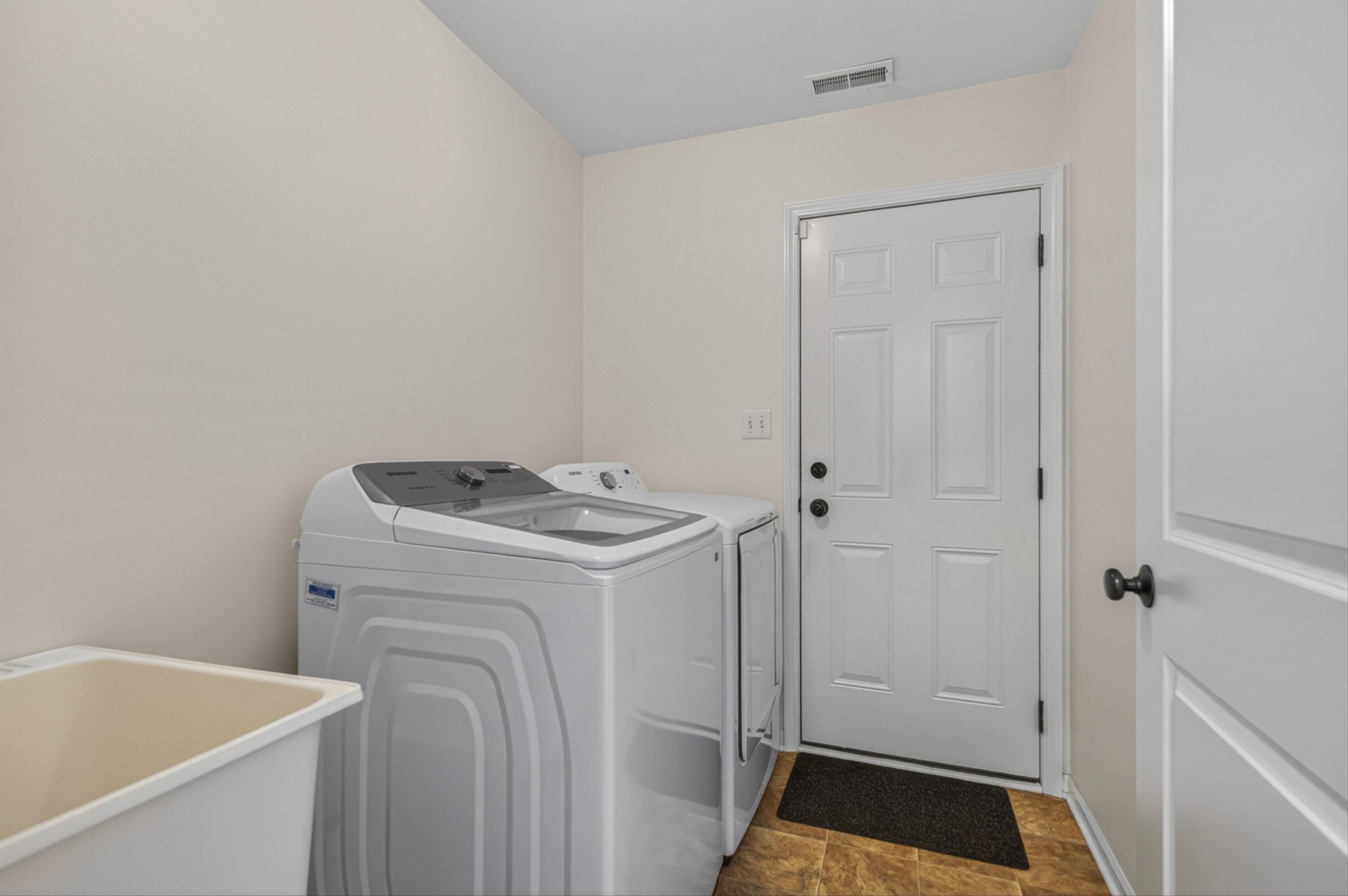 6888 Meadow View Lane, Merrillville, IN 46410; Image #21