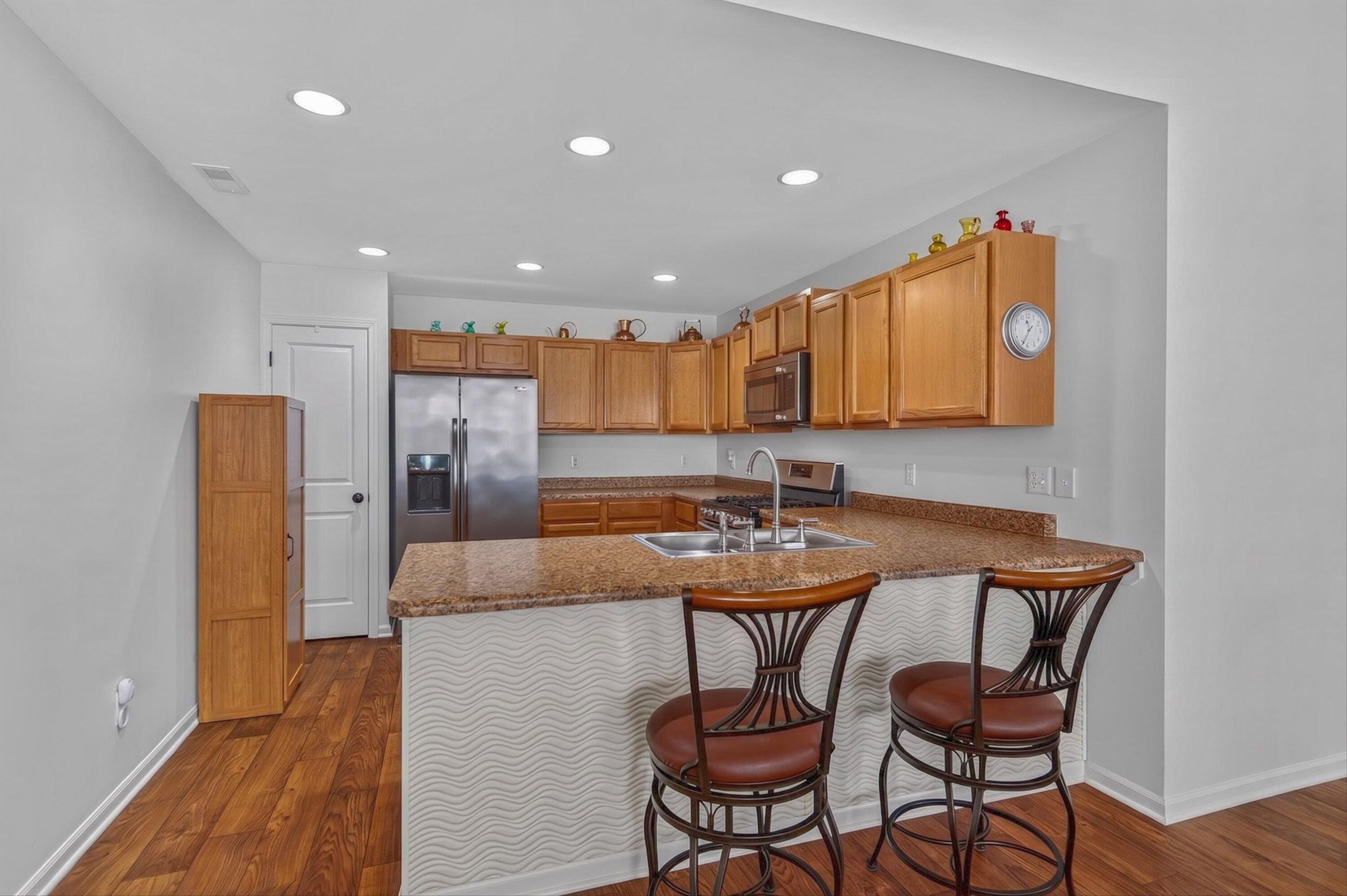 6888 Meadow View Lane, Merrillville, IN 46410; Image #7
