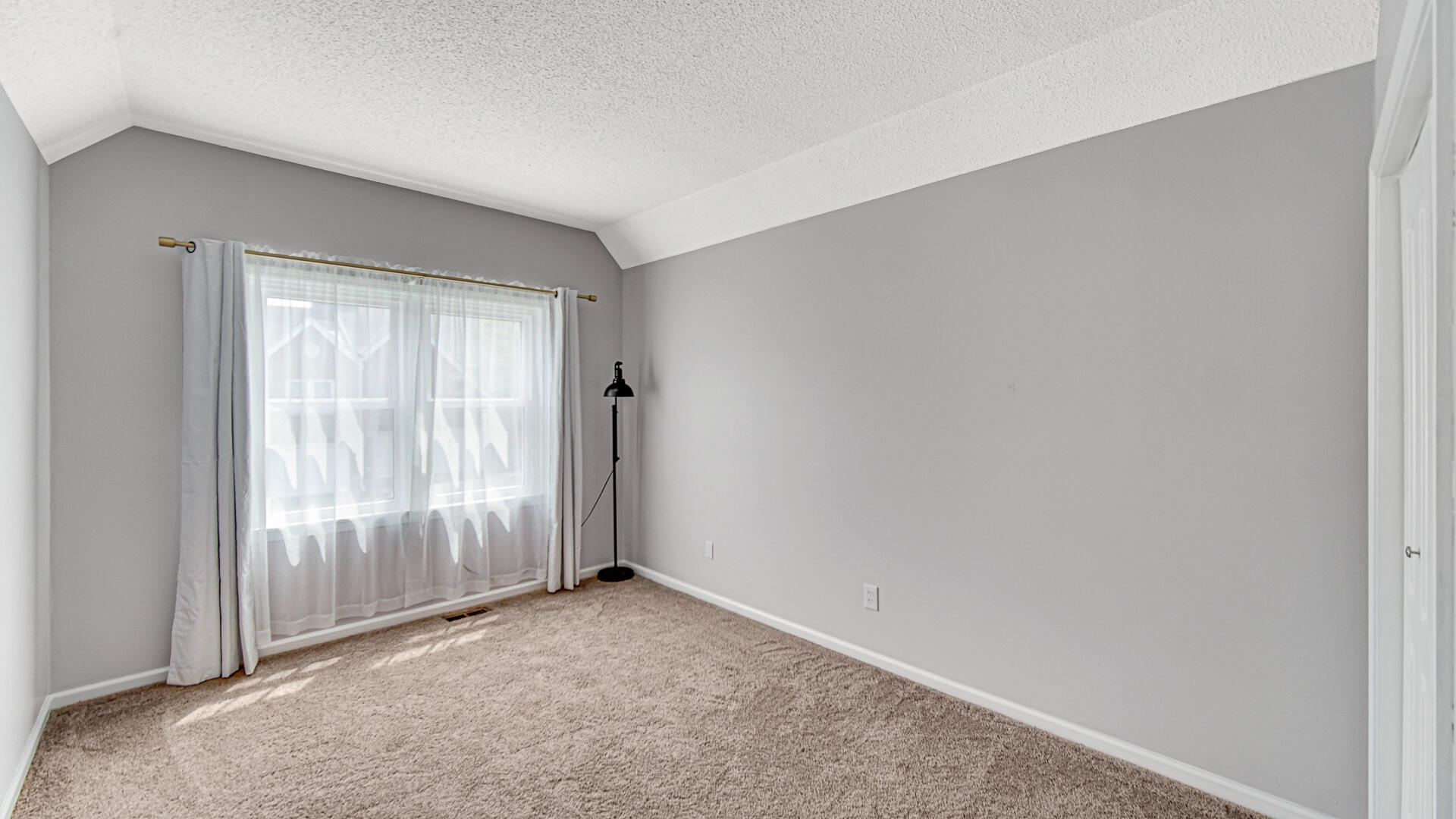 771 Kenmare Parkway, Crown Point, IN 46307; Image #17