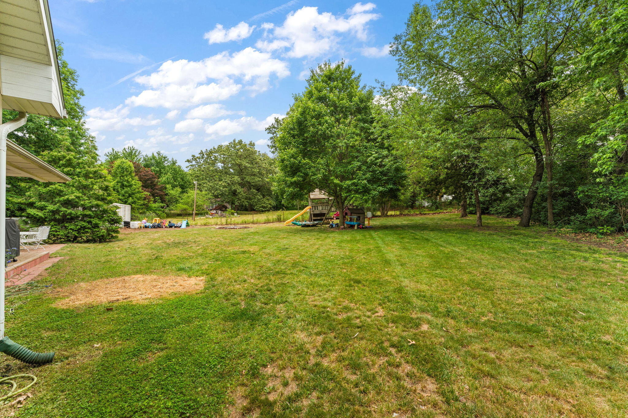 7459 Spring Court, DeMotte, IN 46310; Image #26