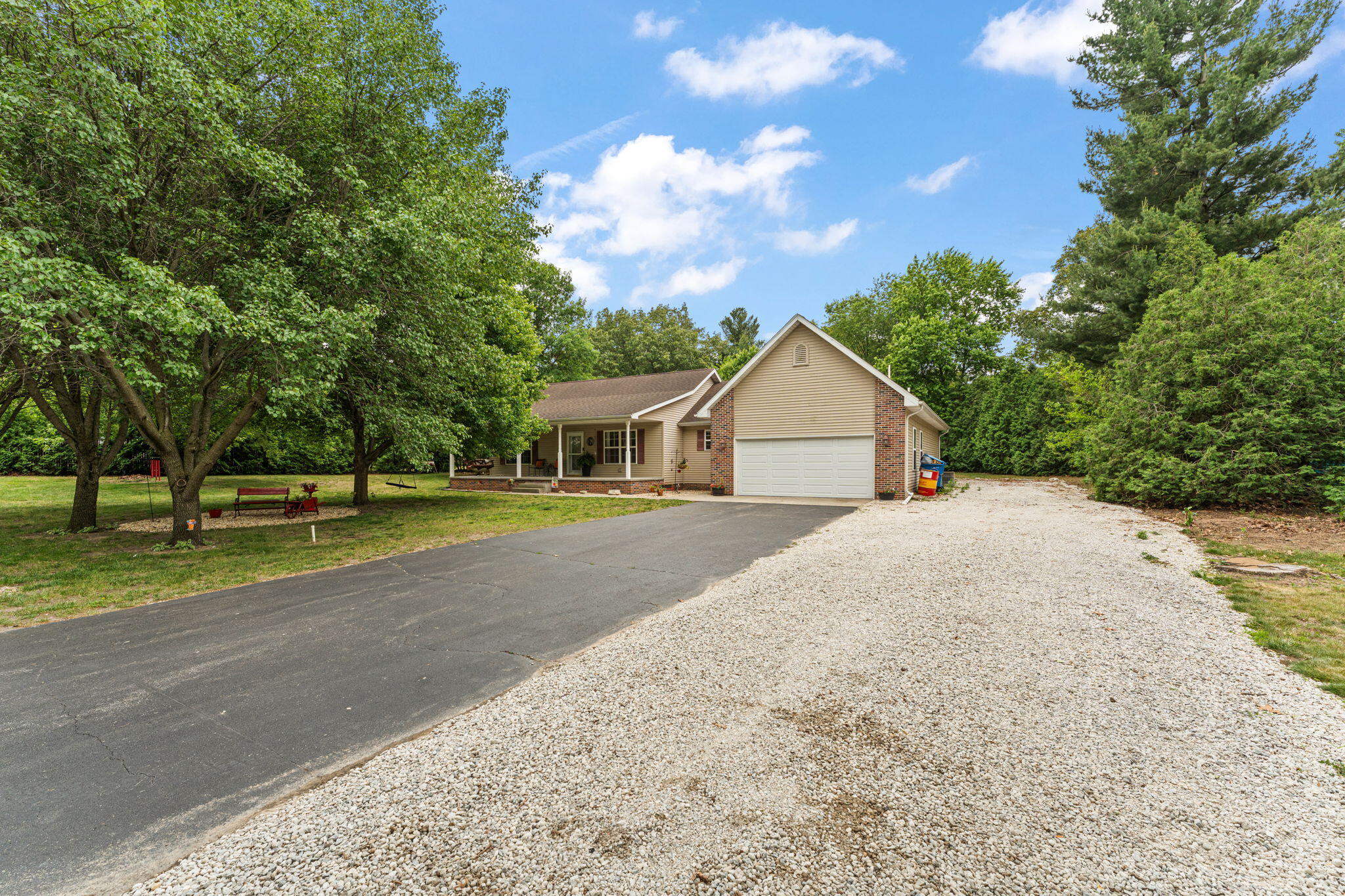 7459 Spring Court, DeMotte, IN 46310; Image #29