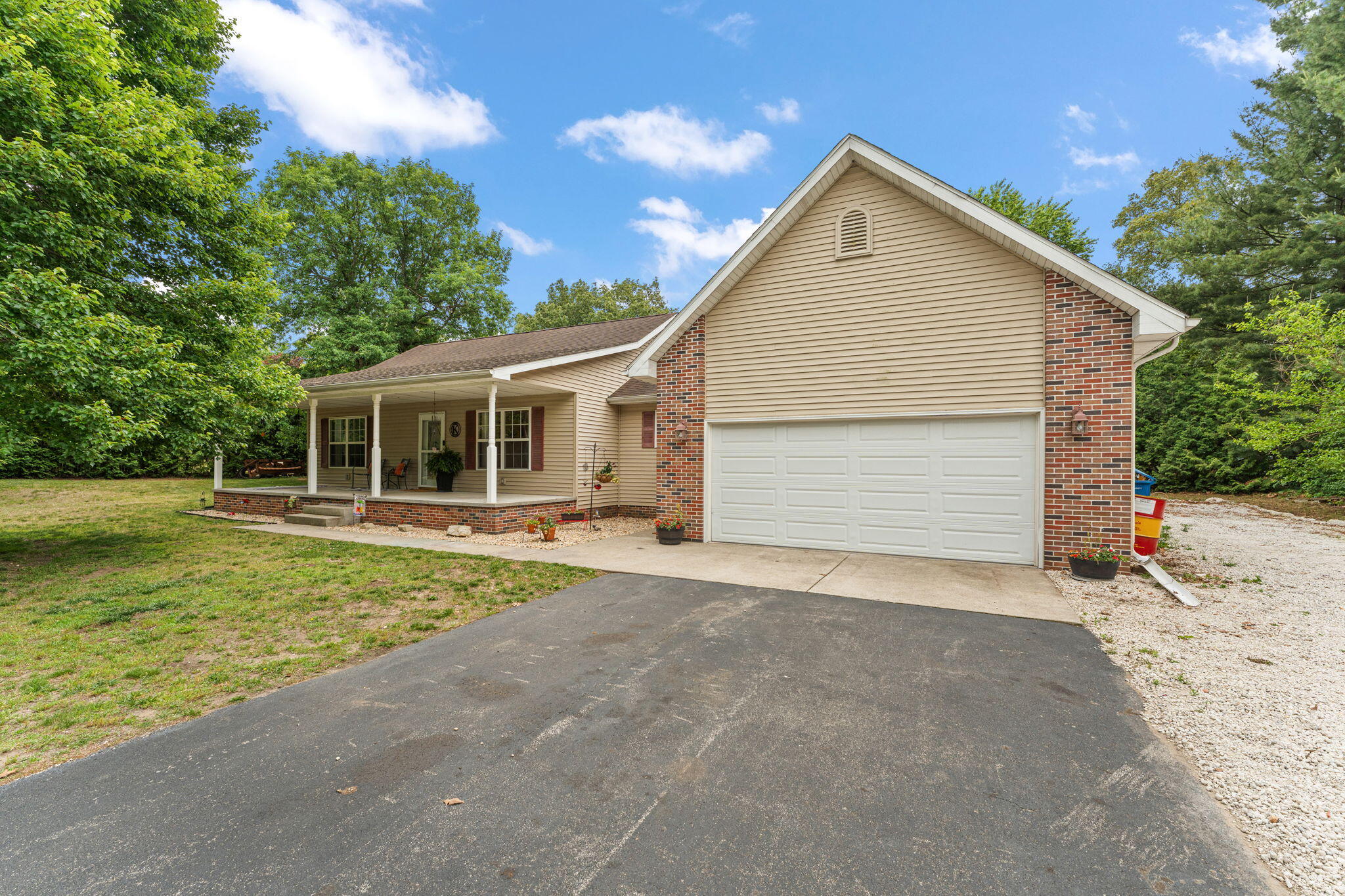 7459 Spring Court, DeMotte, IN 46310; Image #30