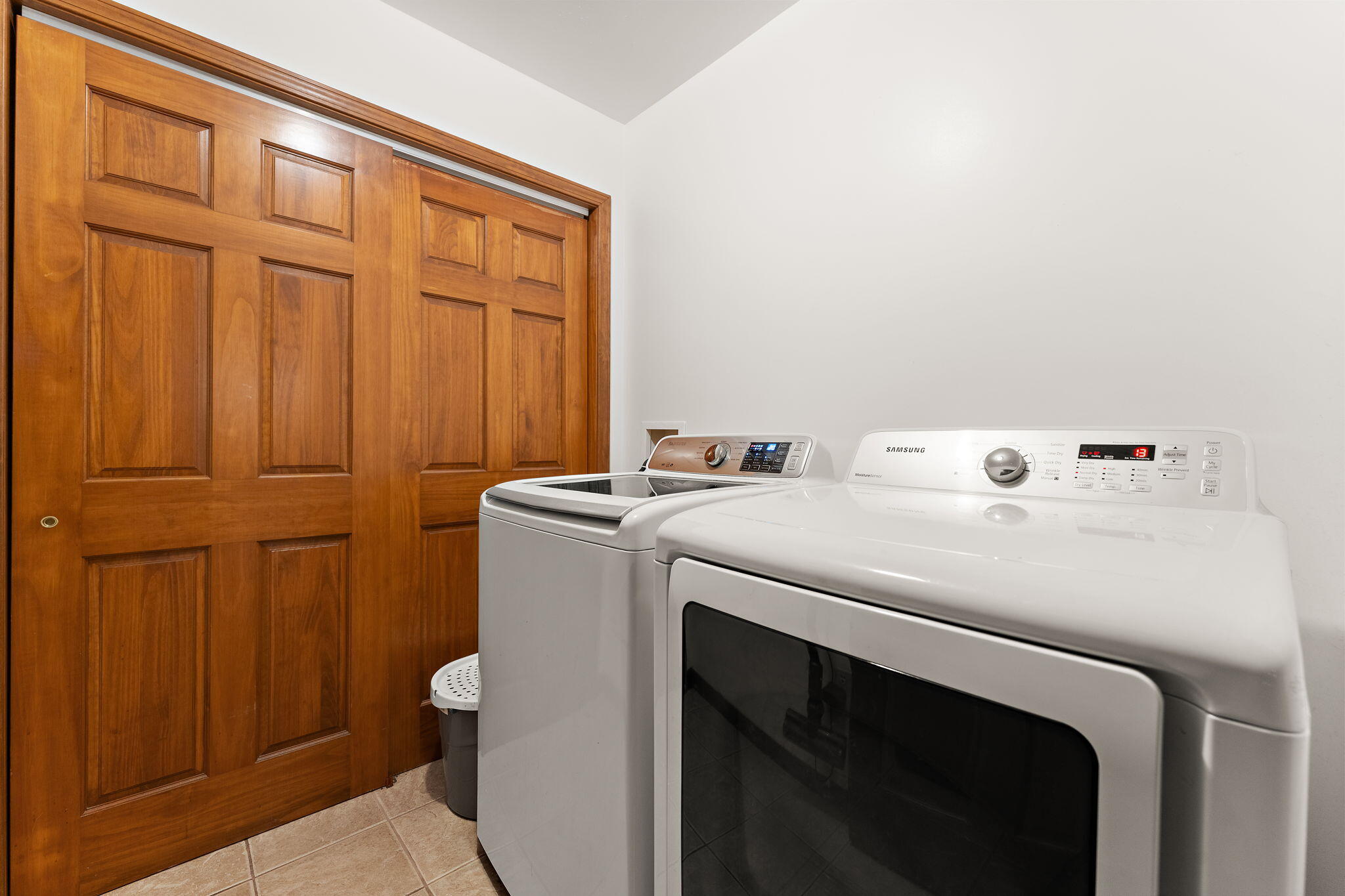 7459 Spring Court, DeMotte, IN 46310; Image #5