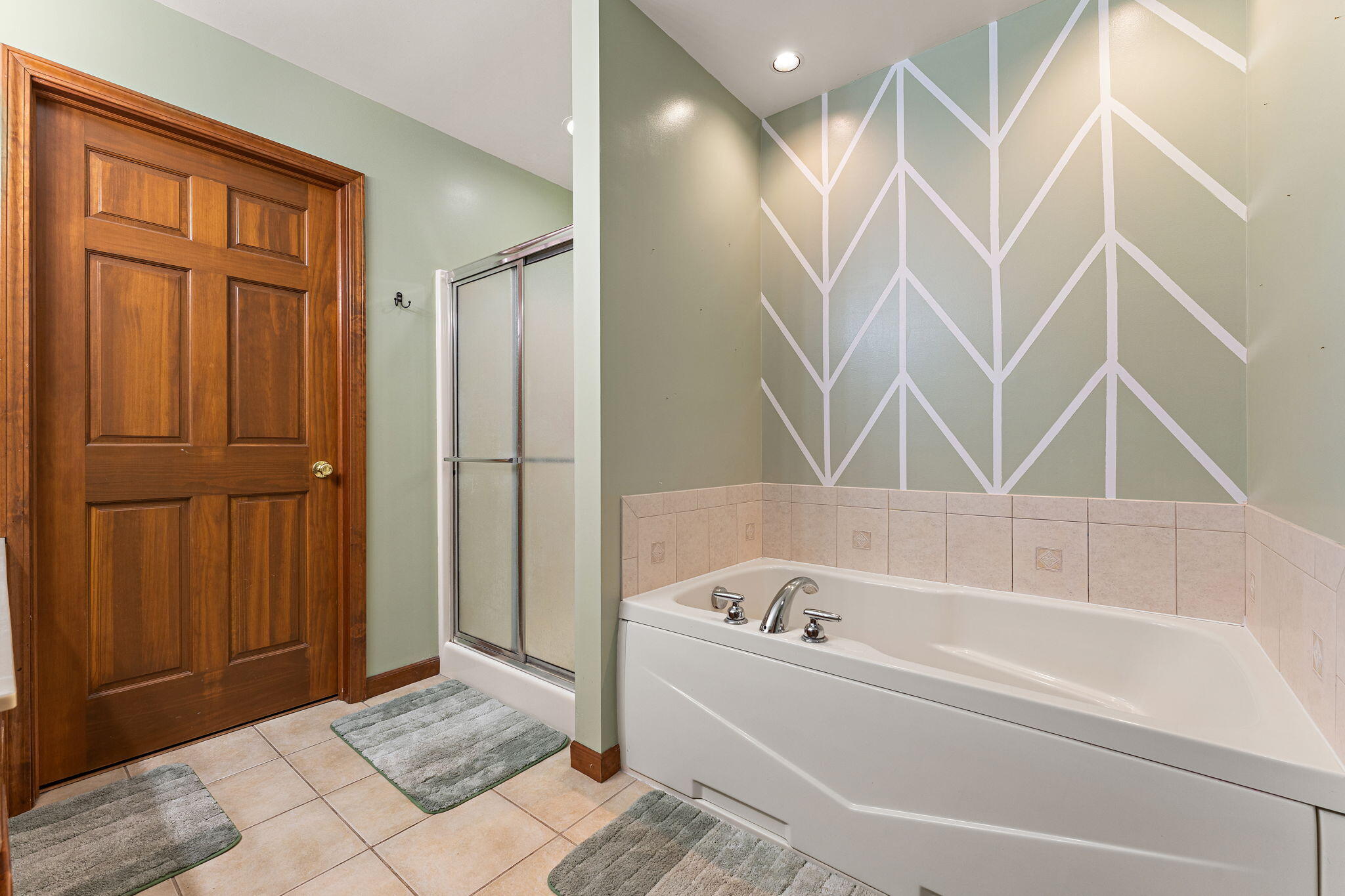 7459 Spring Court, DeMotte, IN 46310; Image #9