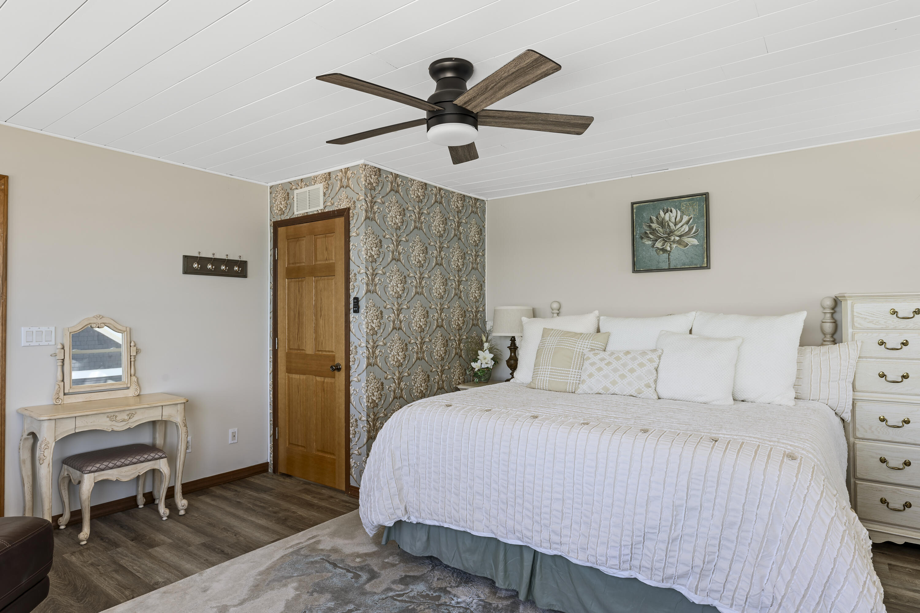 2300 Lake Shore Drive, Long Beach, IN 46360; Image #35