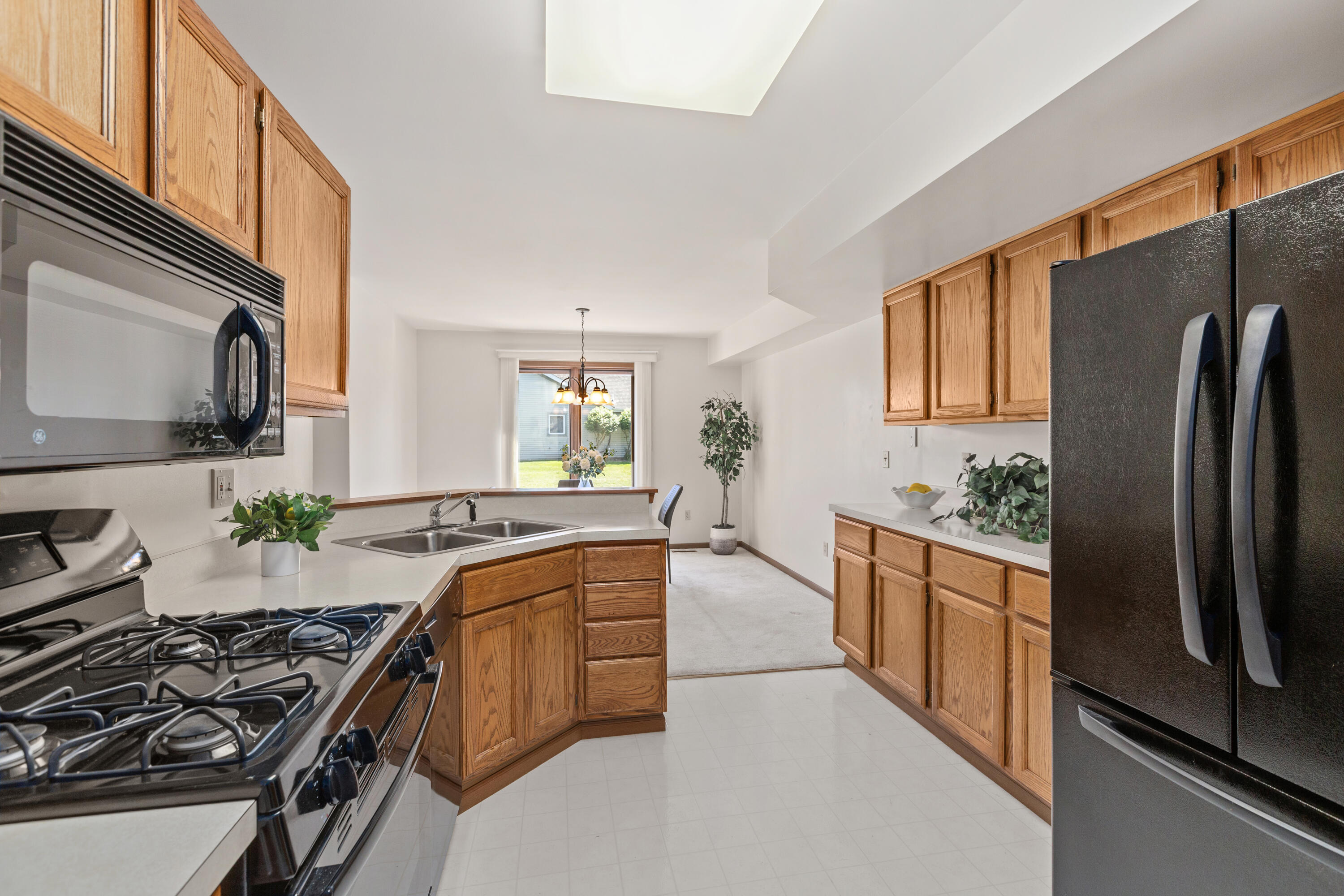 633 W 94th Court, Crown Point, IN 46307; Image #10