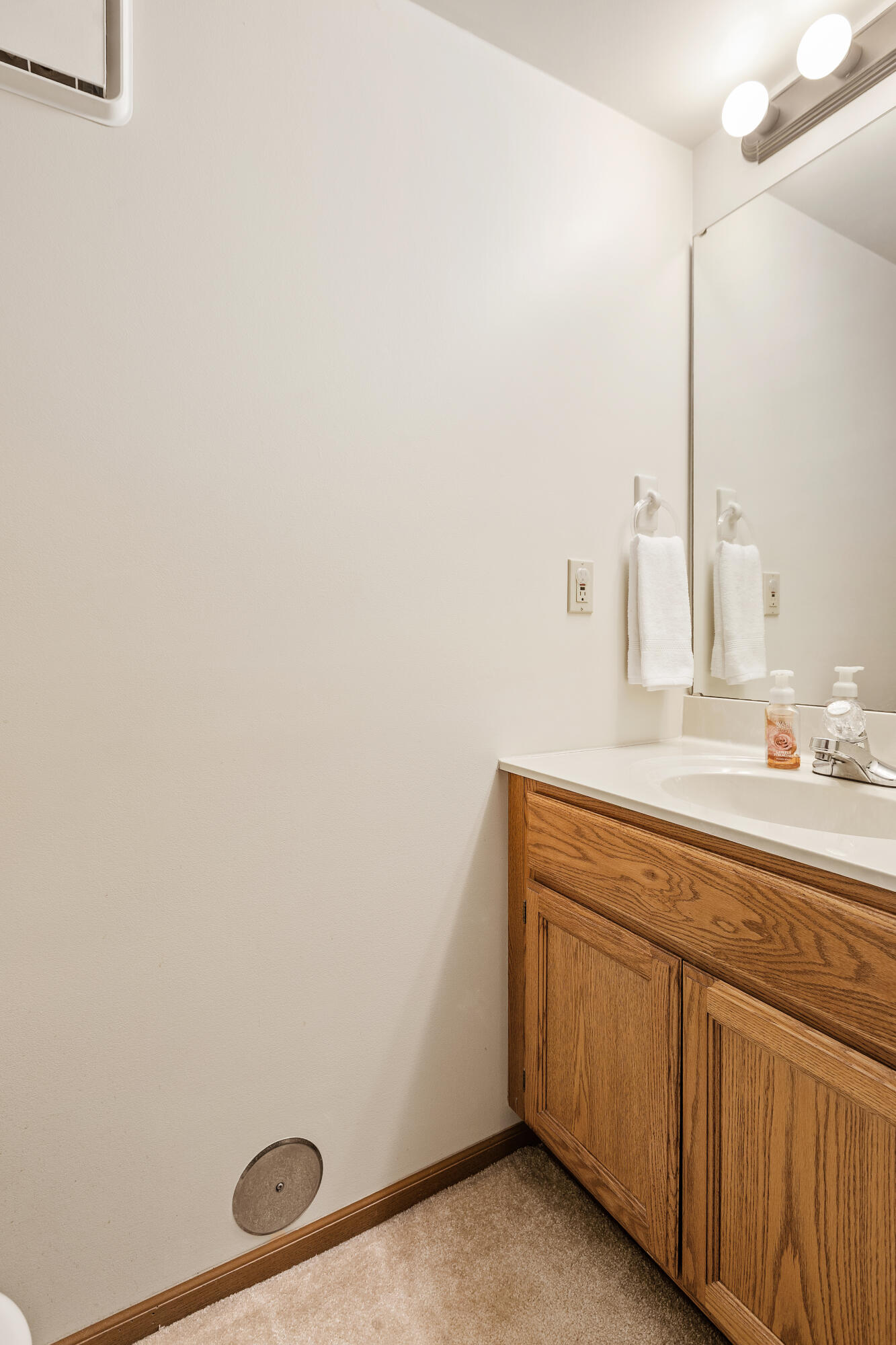 633 W 94th Court, Crown Point, IN 46307; Image #12