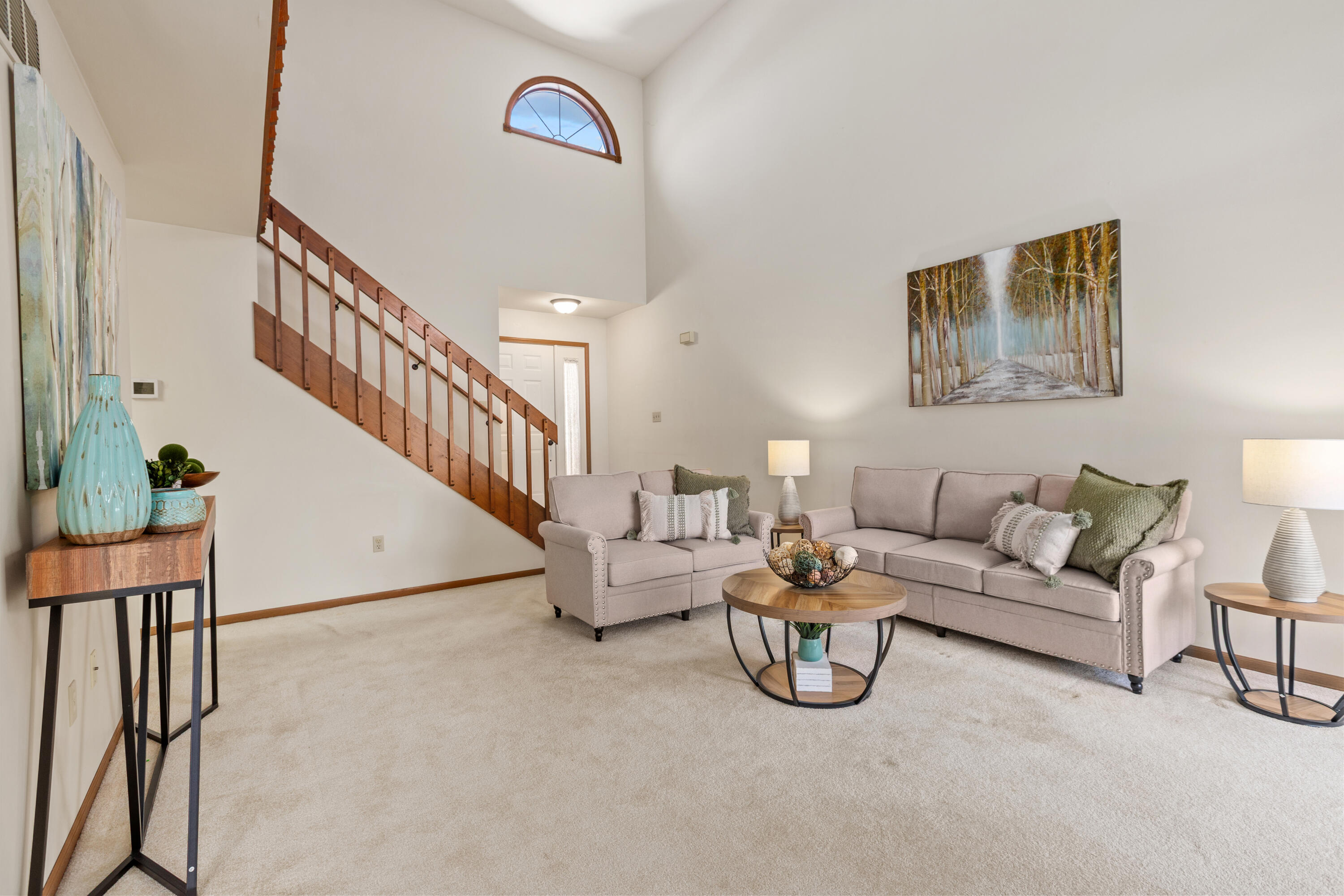 633 W 94th Court, Crown Point, IN 46307; Image #3