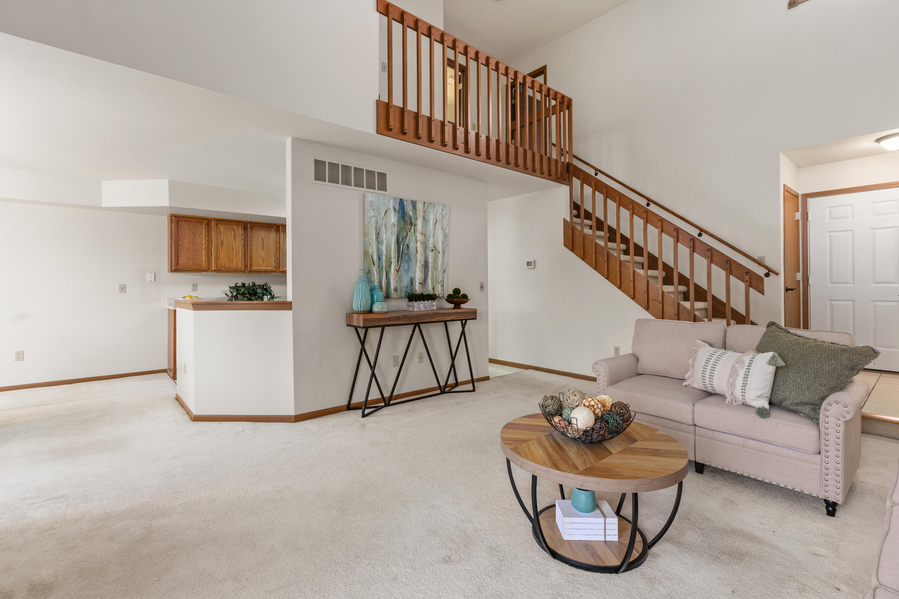 633 W 94th Court, Crown Point, IN 46307; Image #4