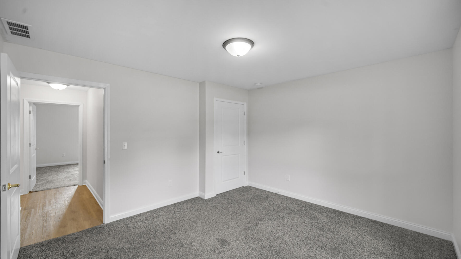 2908 Watertown Avenue, Lake Station, IN 46405; Image #14