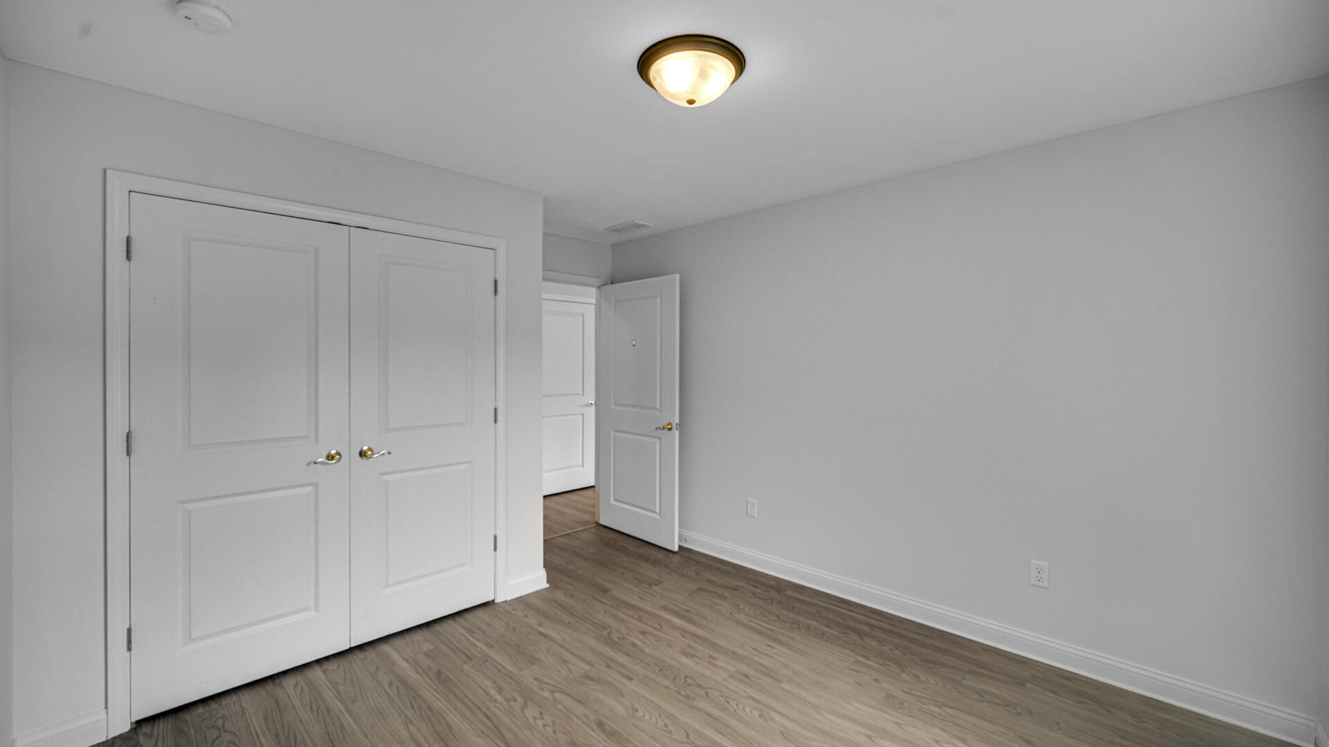 2908 Watertown Avenue, Lake Station, IN 46405; Image #22