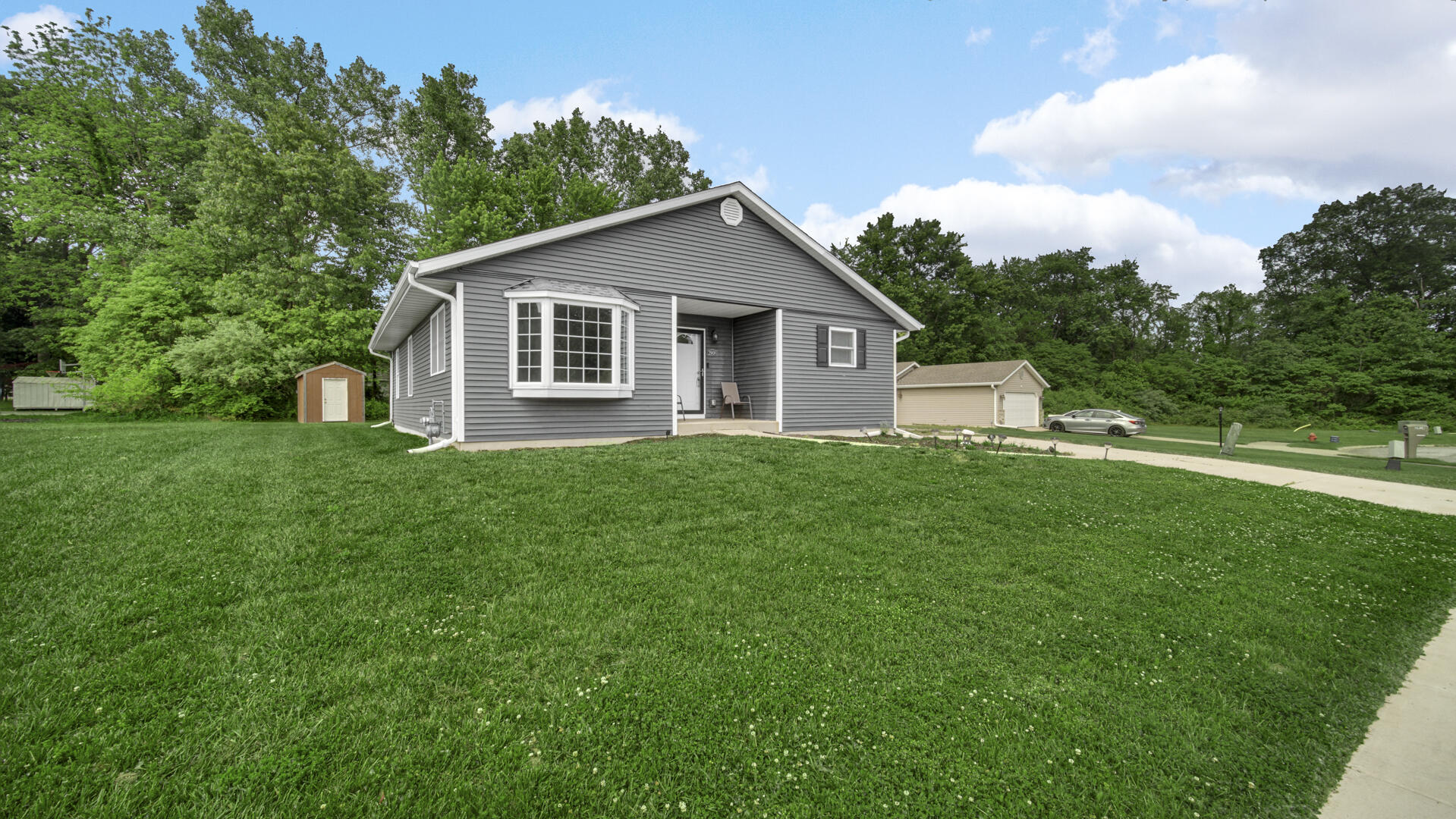 2908 Watertown Avenue, Lake Station, IN 46405; Image #3