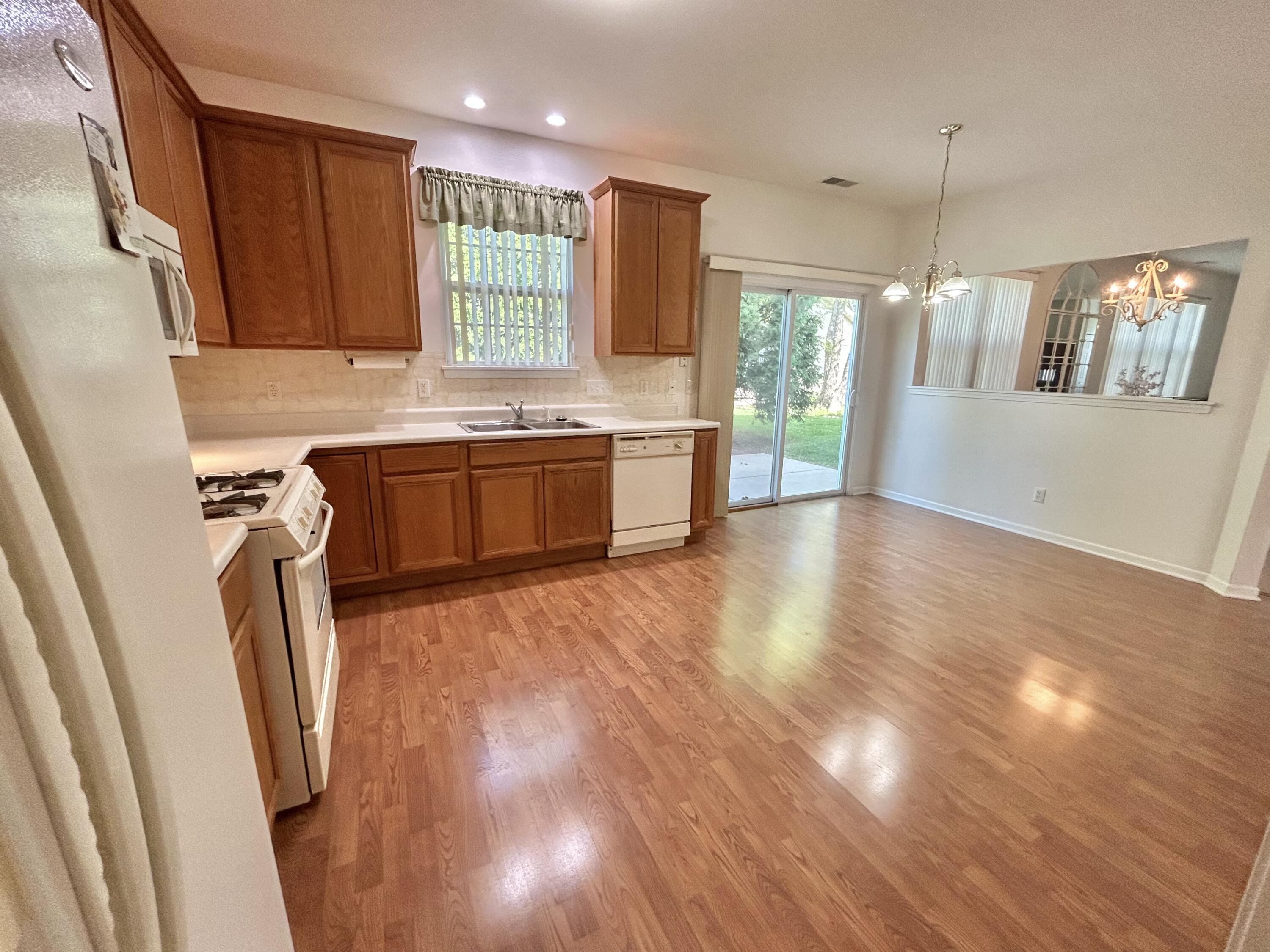 1261 Bluebell Trail, Schererville, IN 46375; Image #10