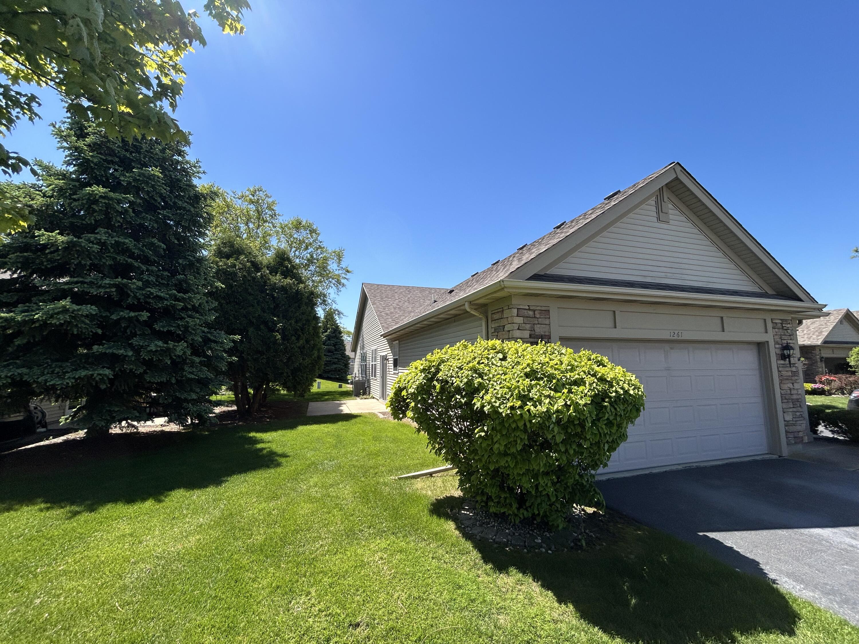 1261 Bluebell Trail, Schererville, IN 46375; Image #3