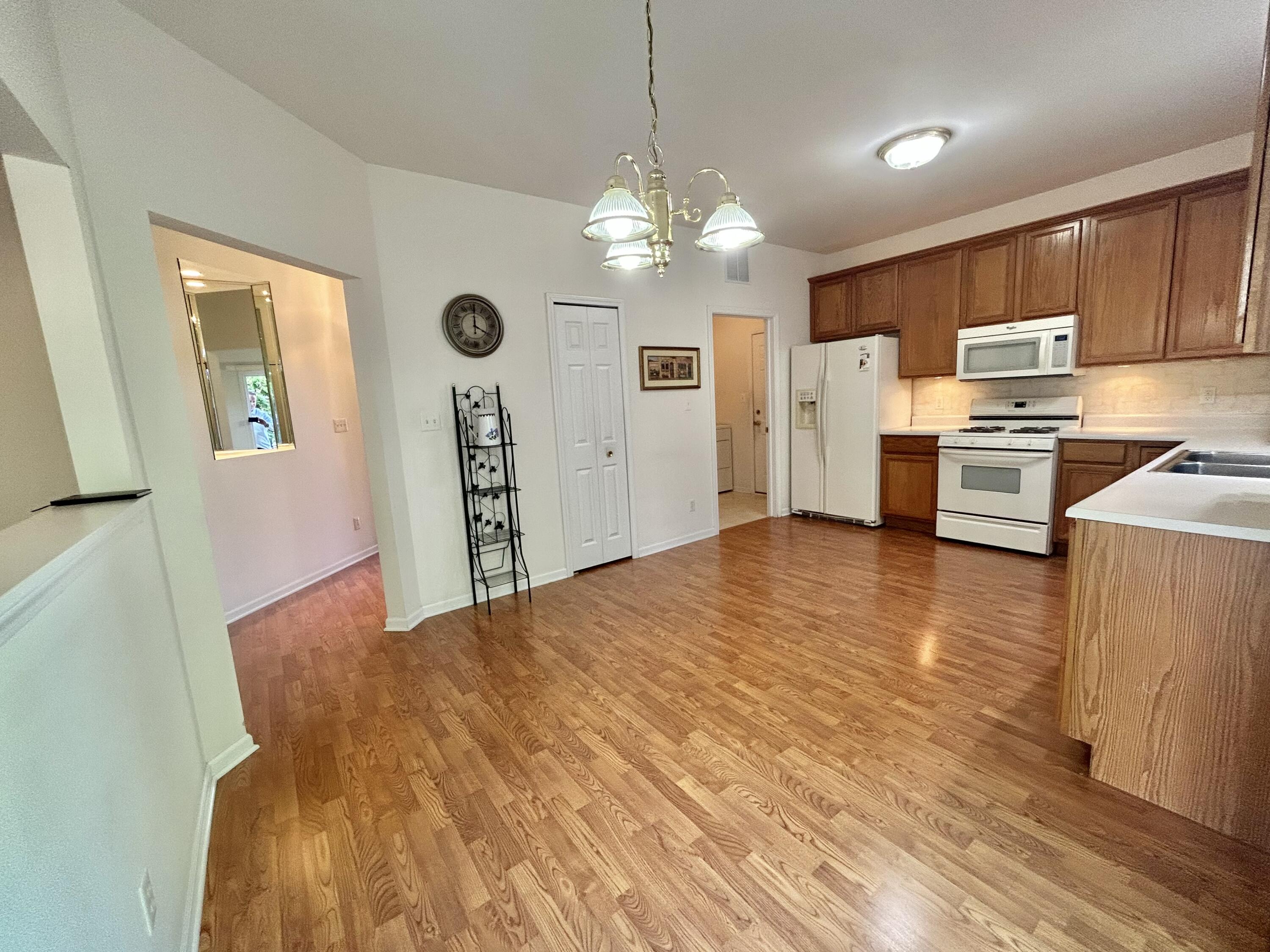 1261 Bluebell Trail, Schererville, IN 46375; Image #9