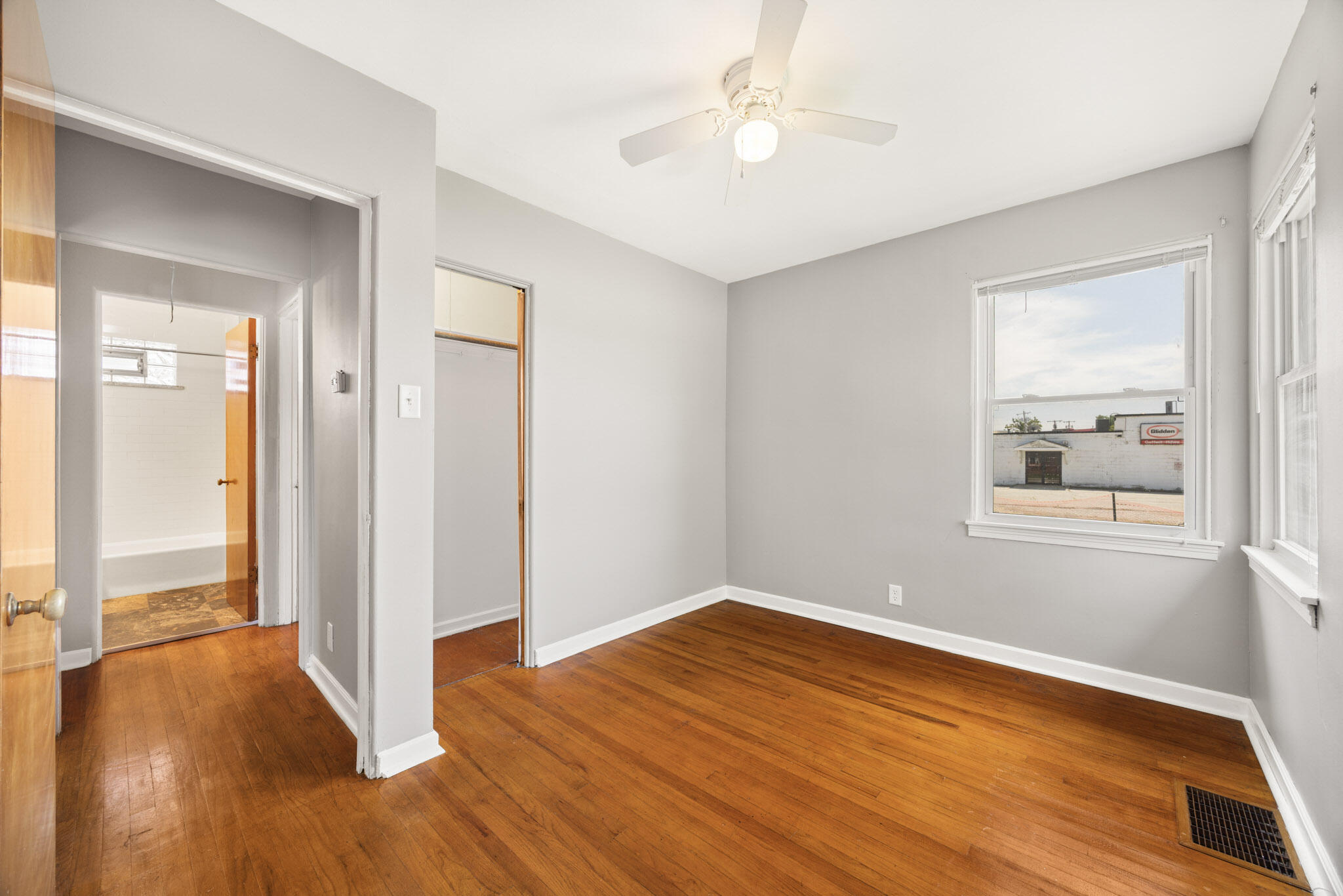 1829 Calumet Avenue, Whiting, IN 46394; Image #20