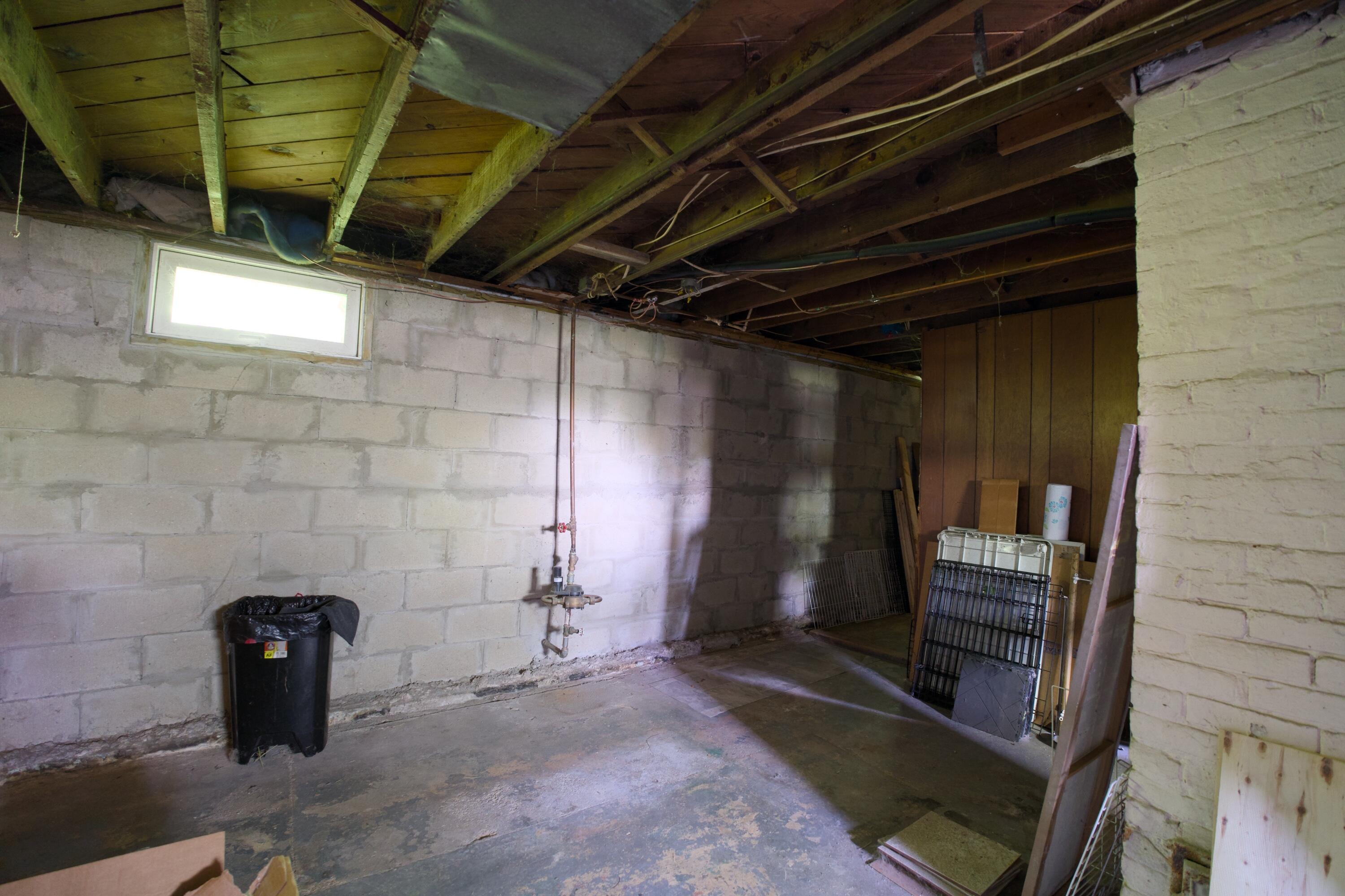 529 Jackson Street, Michigan City, IN 46360; Image #18