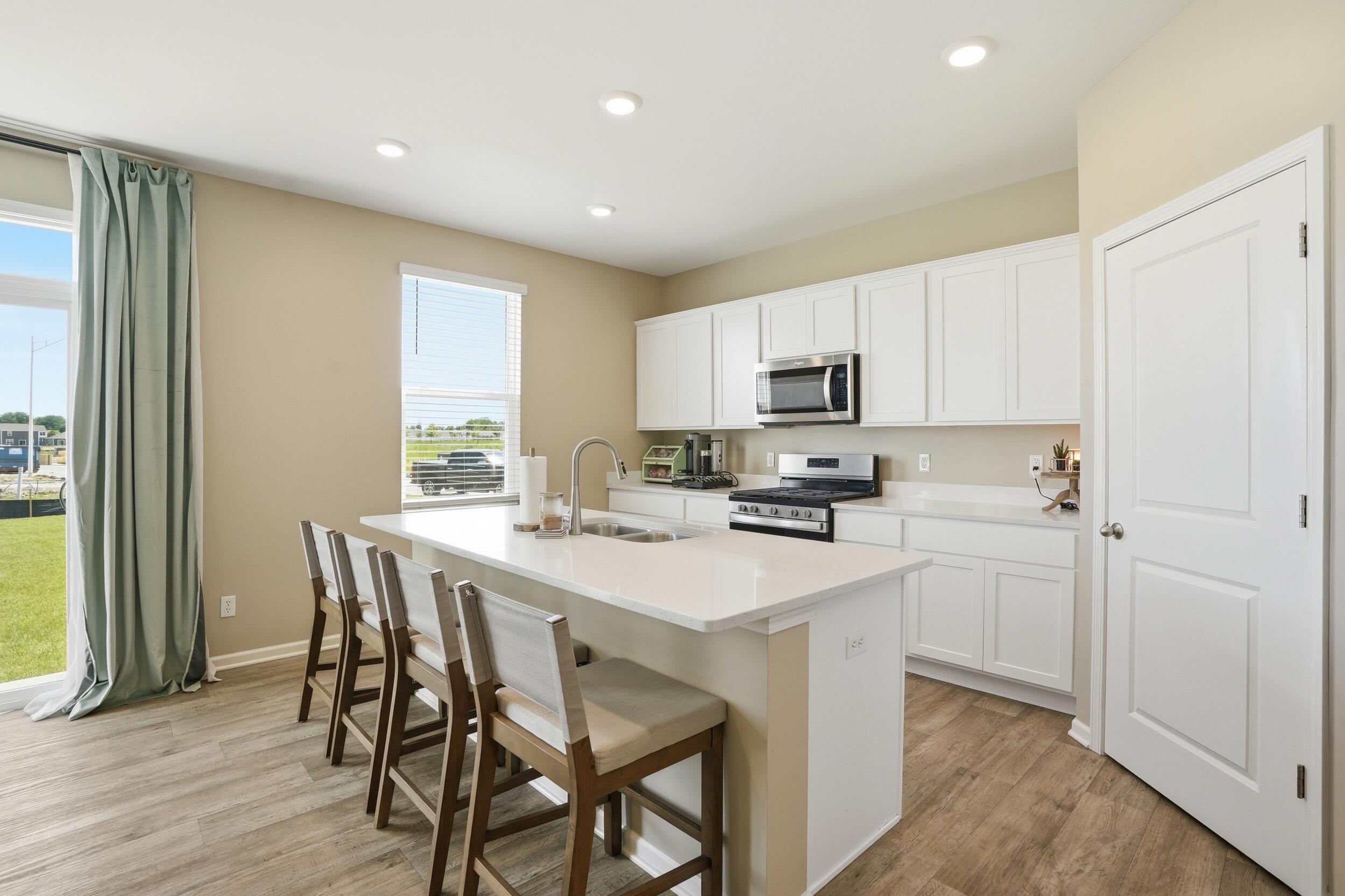 185 Aviana Avenue, Hobart, IN 46342; Image #11