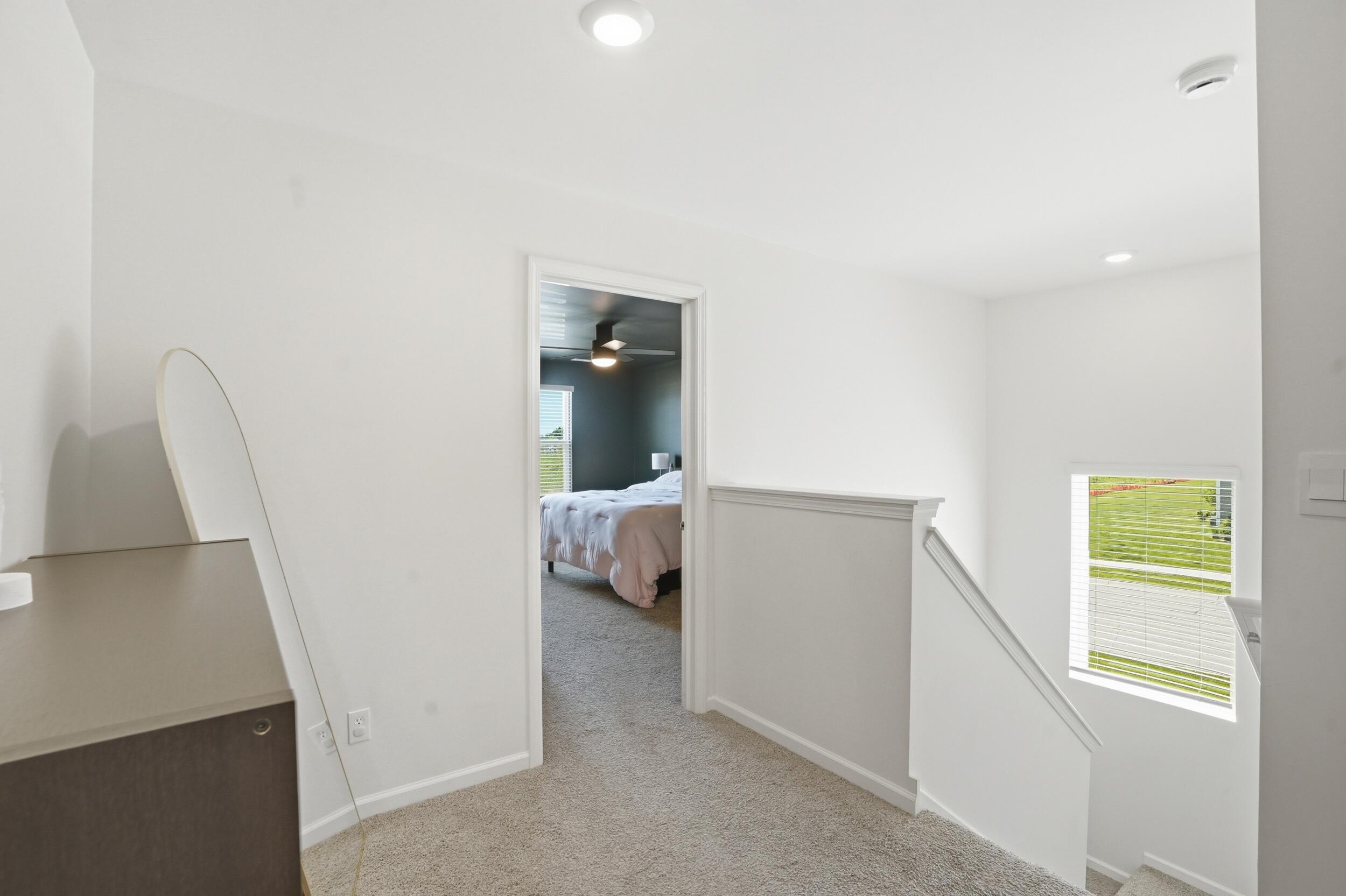 185 Aviana Avenue, Hobart, IN 46342; Image #23