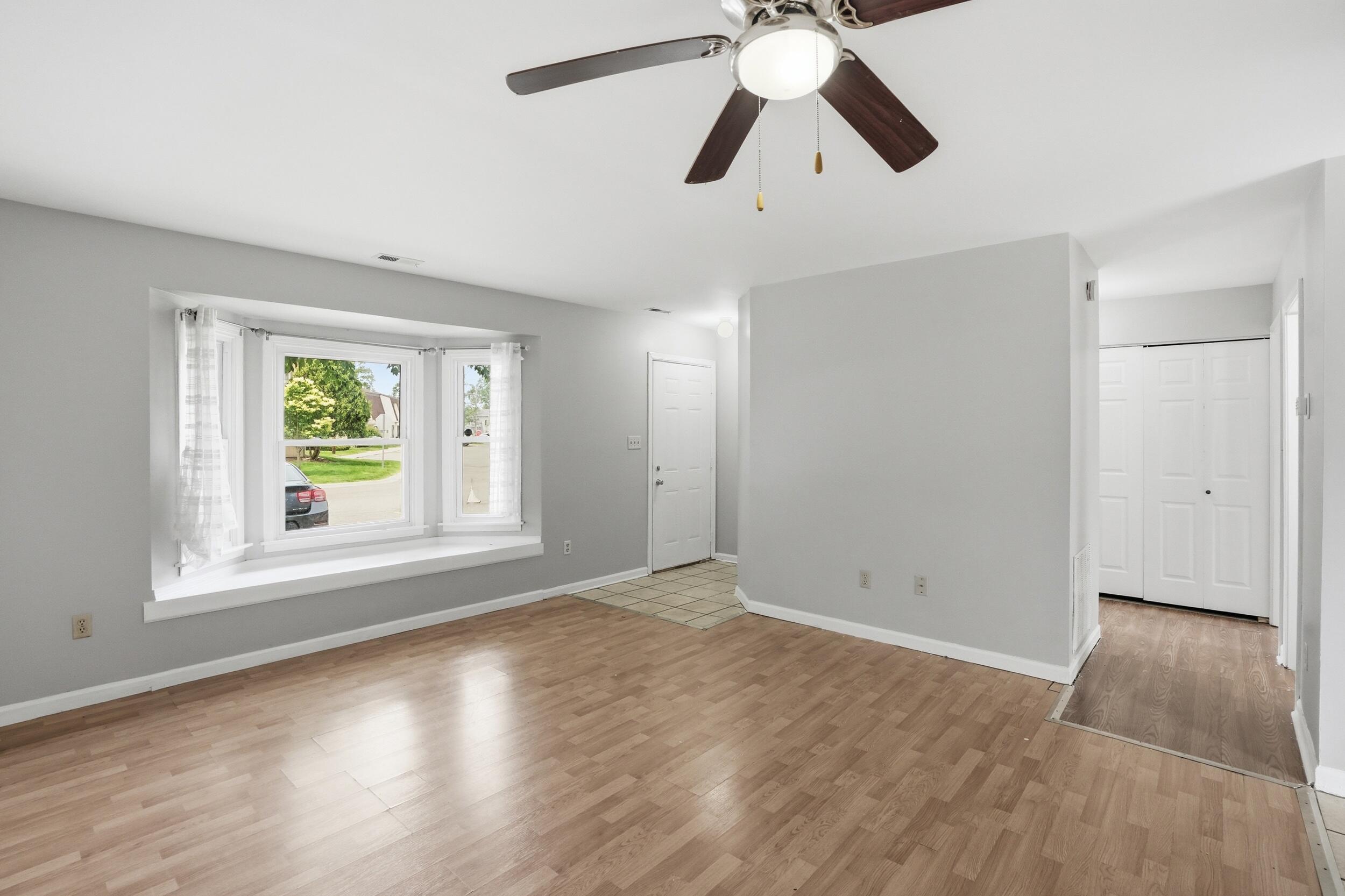 6089 Maryland Street, Merrillville, IN 46410; Image #5