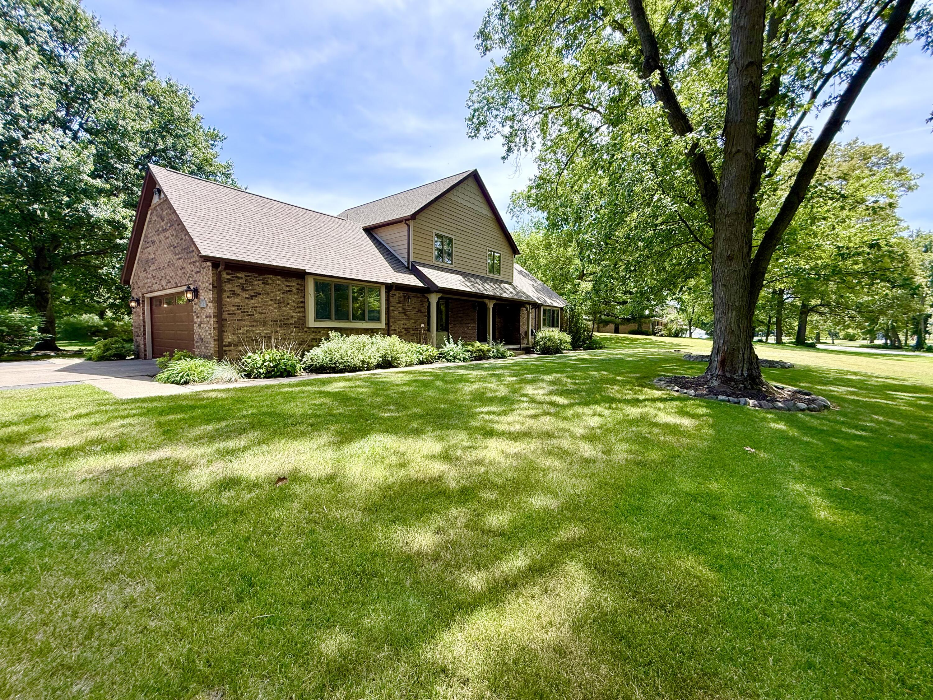 6834 Mercedes Lane, DeMotte, IN 46310; Image #4