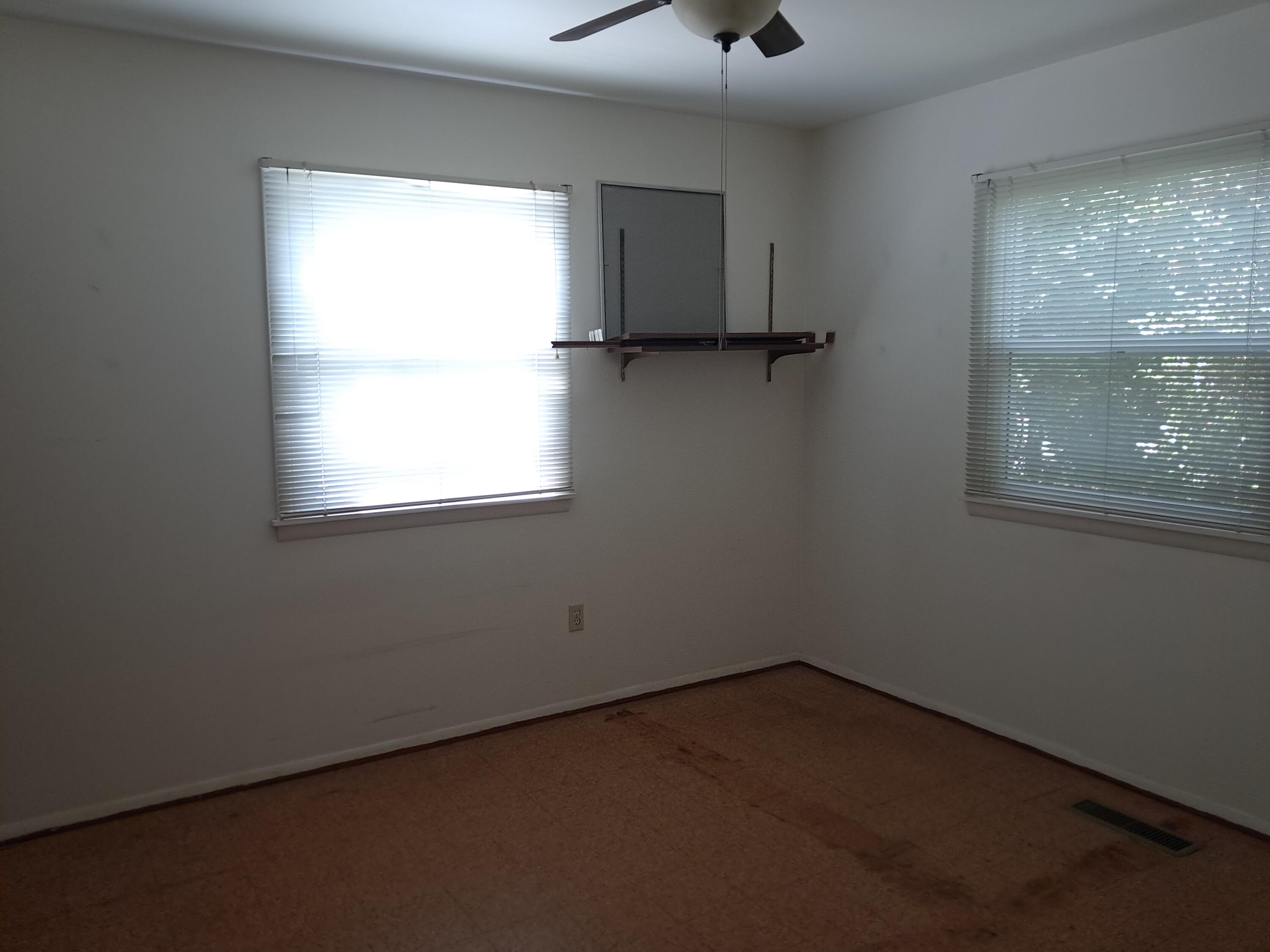721 Indiana Avenue, Michigan City, IN 46360; Image #11