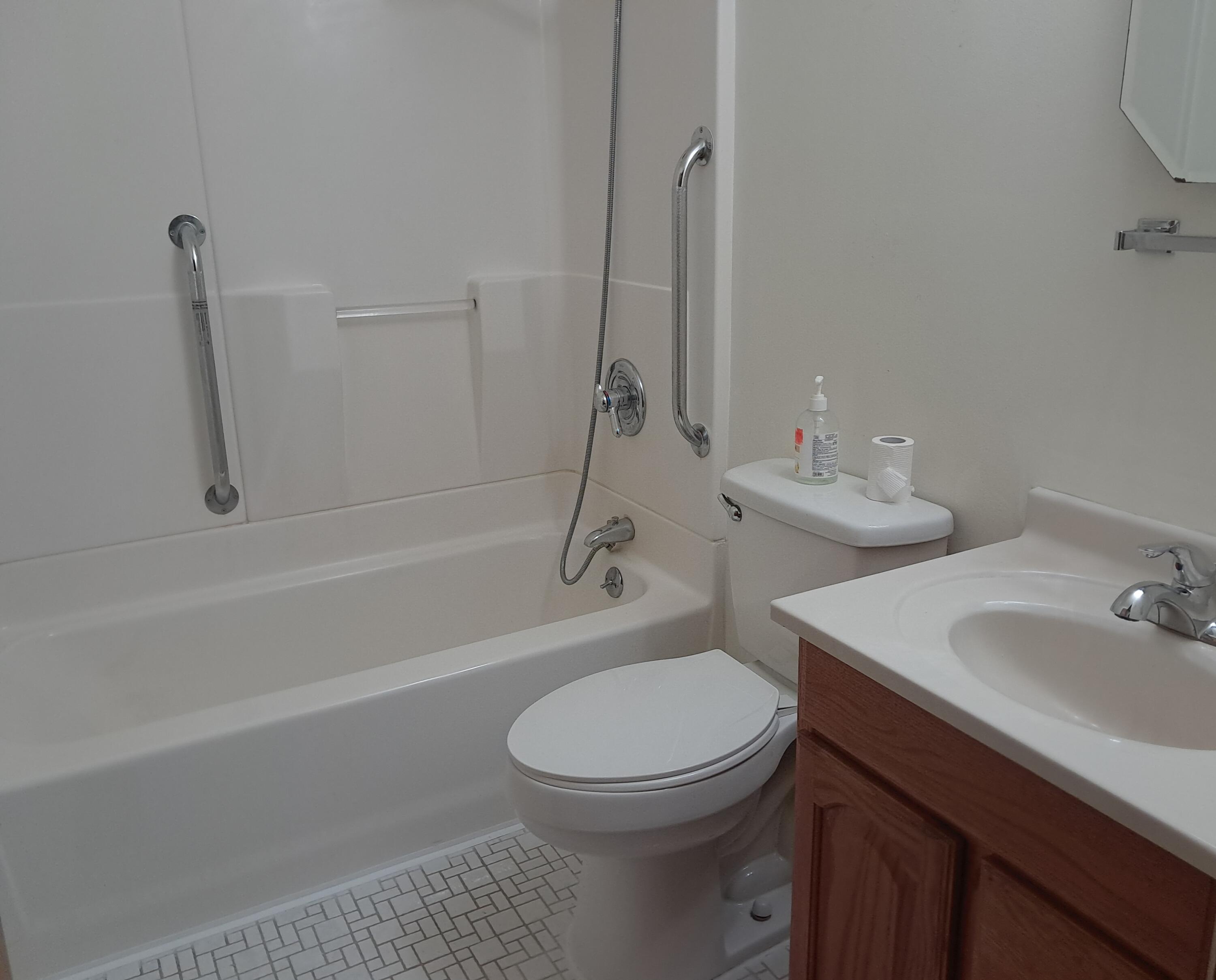 721 Indiana Avenue, Michigan City, IN 46360; Image #4