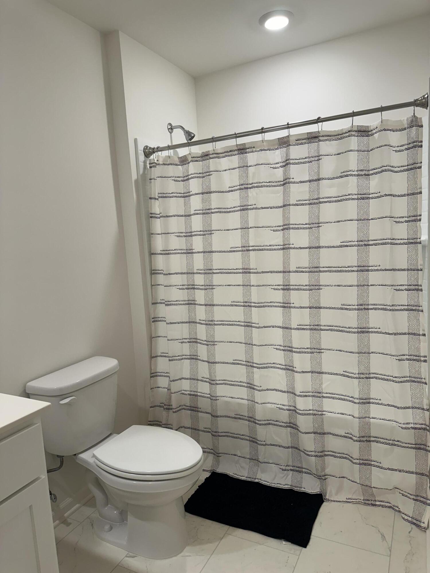 179 Aviana Avenue, Hobart, IN 46342; Image #24