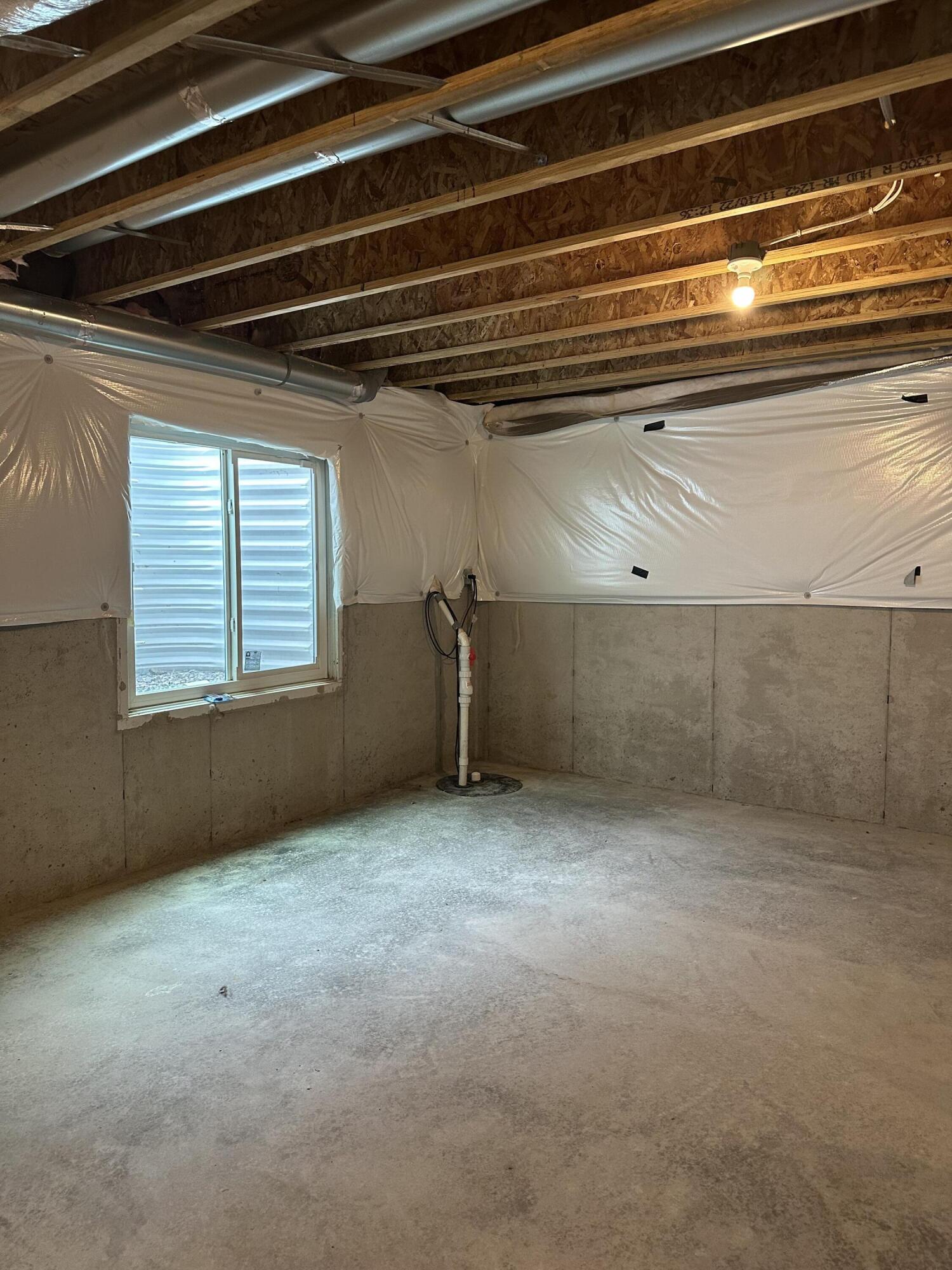 179 Aviana Avenue, Hobart, IN 46342; Image #27