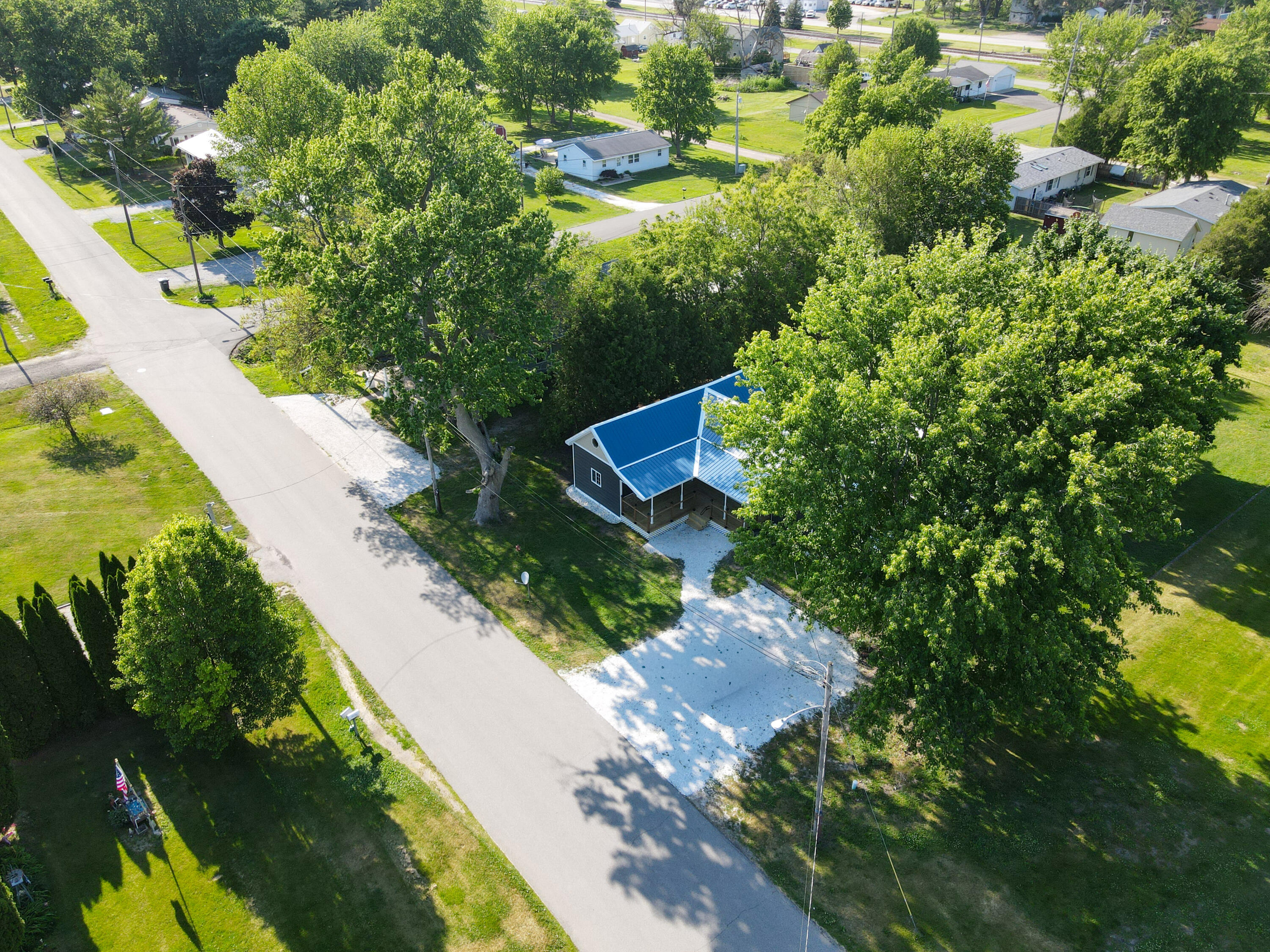 110 W Allen Street, Kentland, IN 47951; Image #12