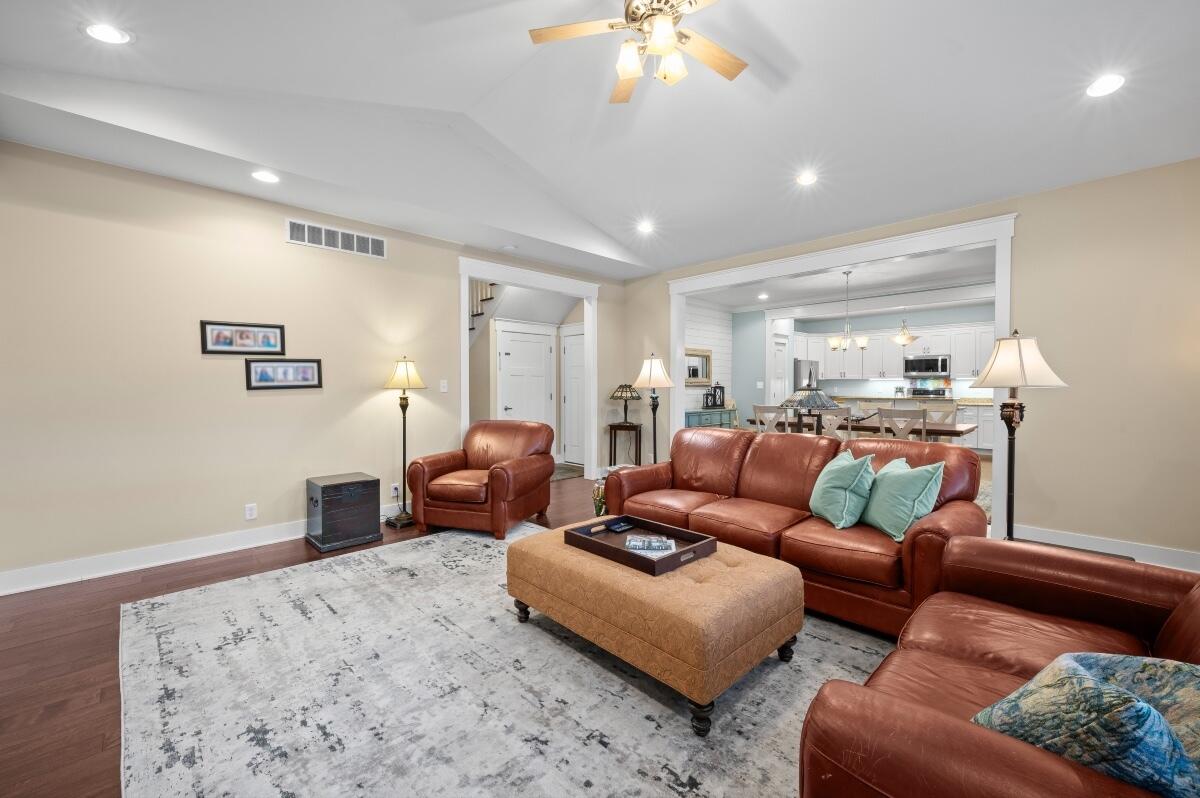 318 El Portal Drive, Michigan City, IN 46360; Image #12