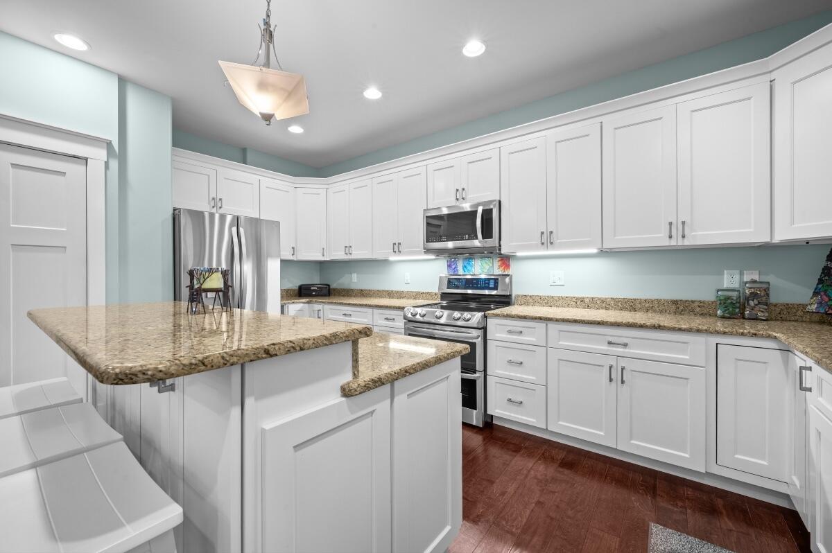 318 El Portal Drive, Michigan City, IN 46360; Image #16
