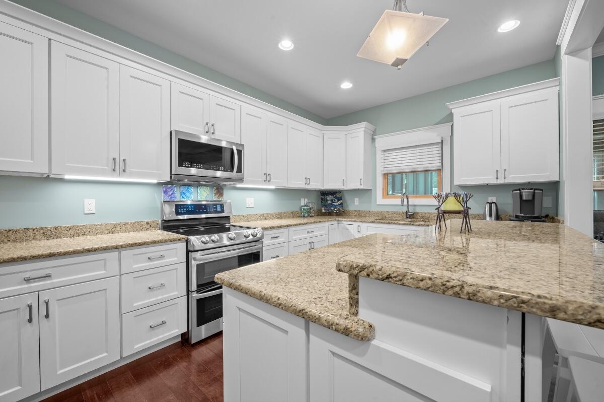 318 El Portal Drive, Michigan City, IN 46360; Image #17