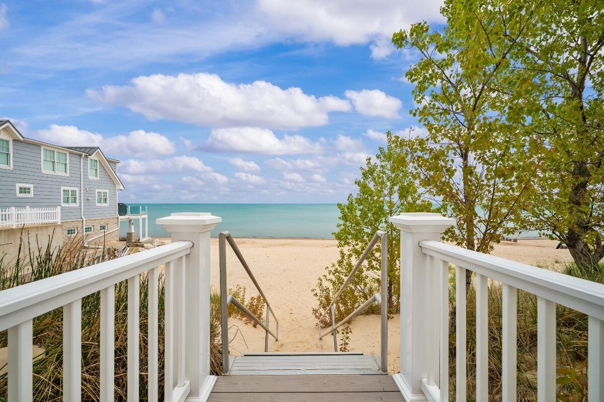 318 El Portal Drive, Michigan City, IN 46360; Image #53