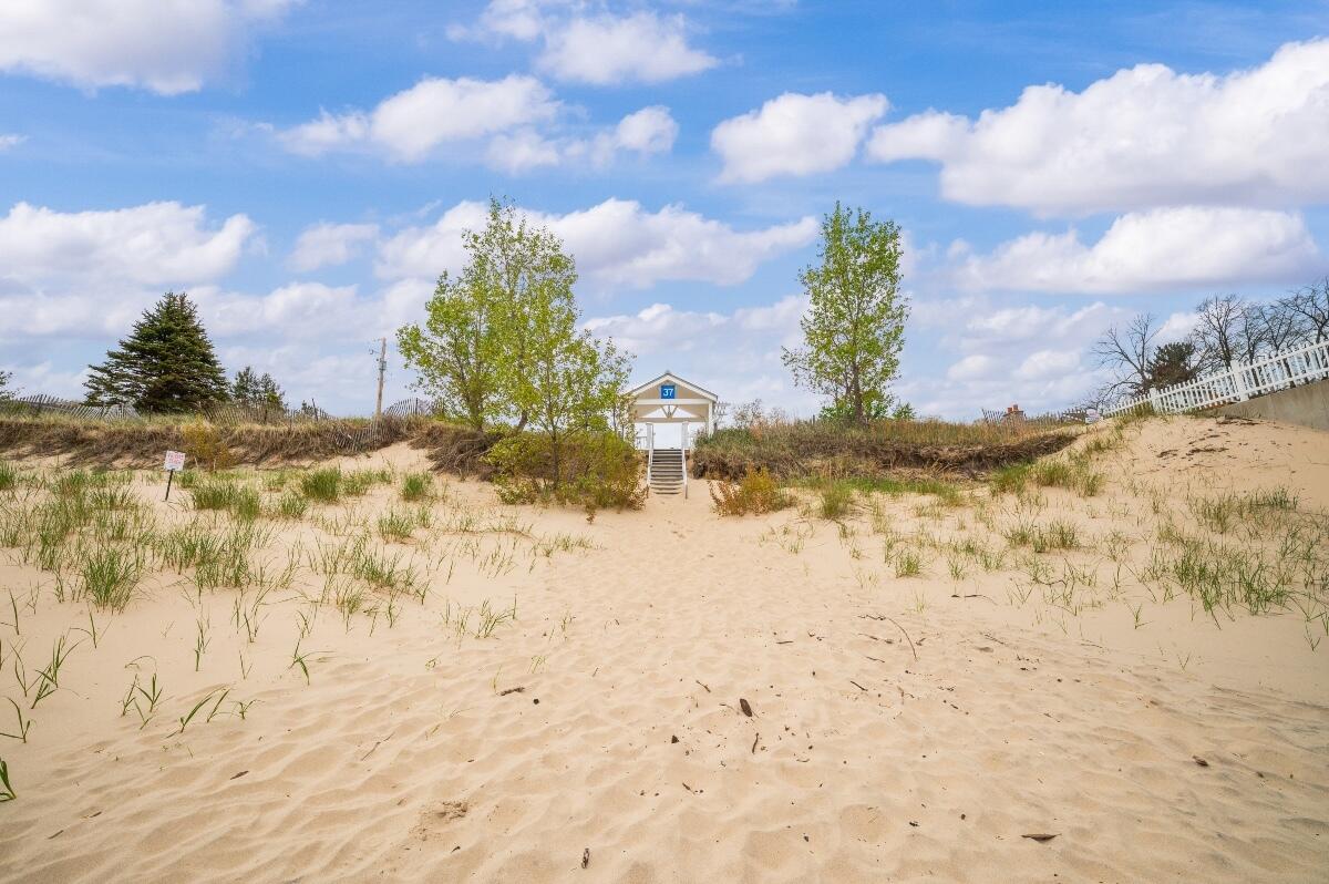 318 El Portal Drive, Michigan City, IN 46360; Image #56