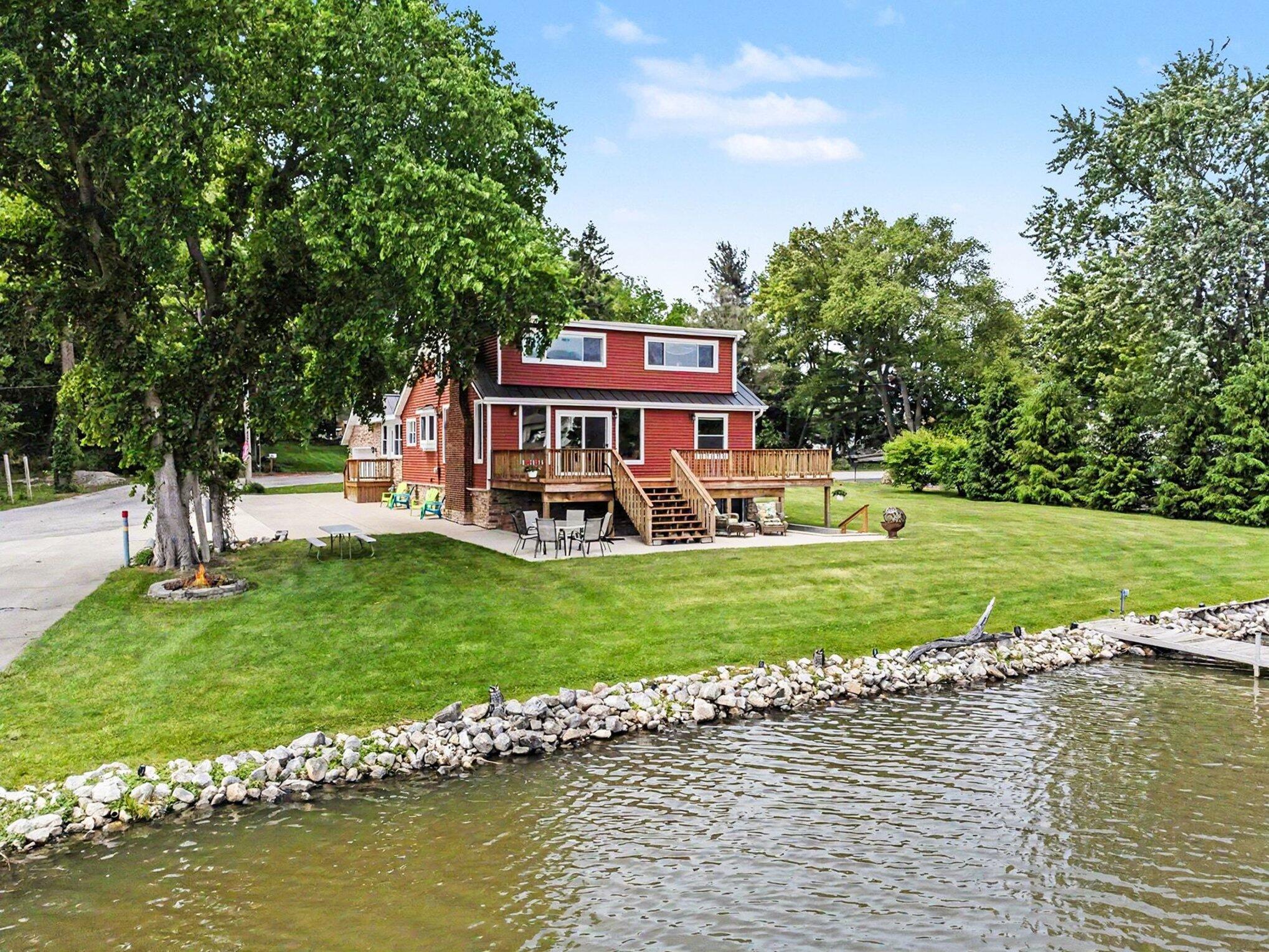 515 Lakeview Court, Lowell, IN 46356; Image #5