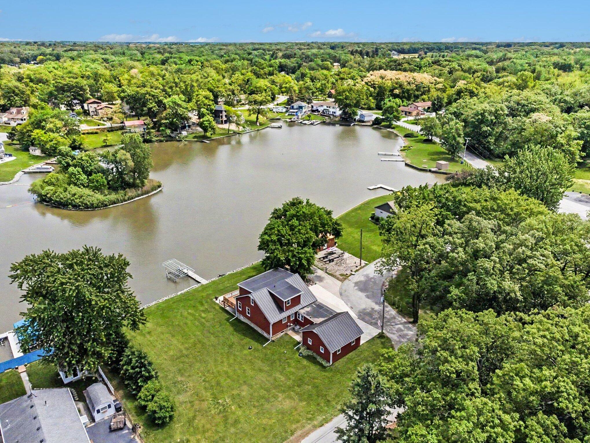 515 Lakeview Court, Lowell, IN 46356; Image #6